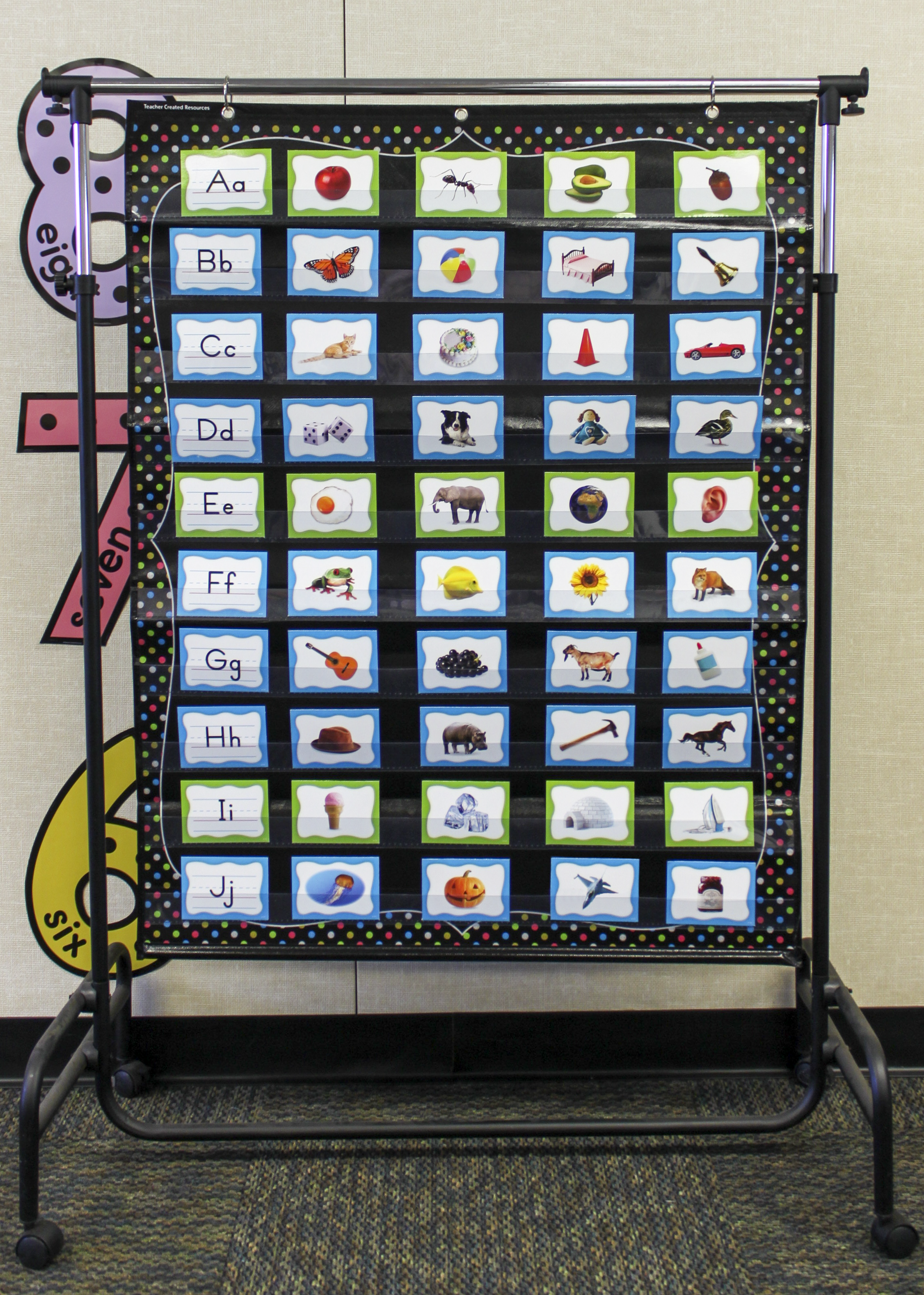 Chalkboard Brights 10 Pocket Chart (34" x 44")