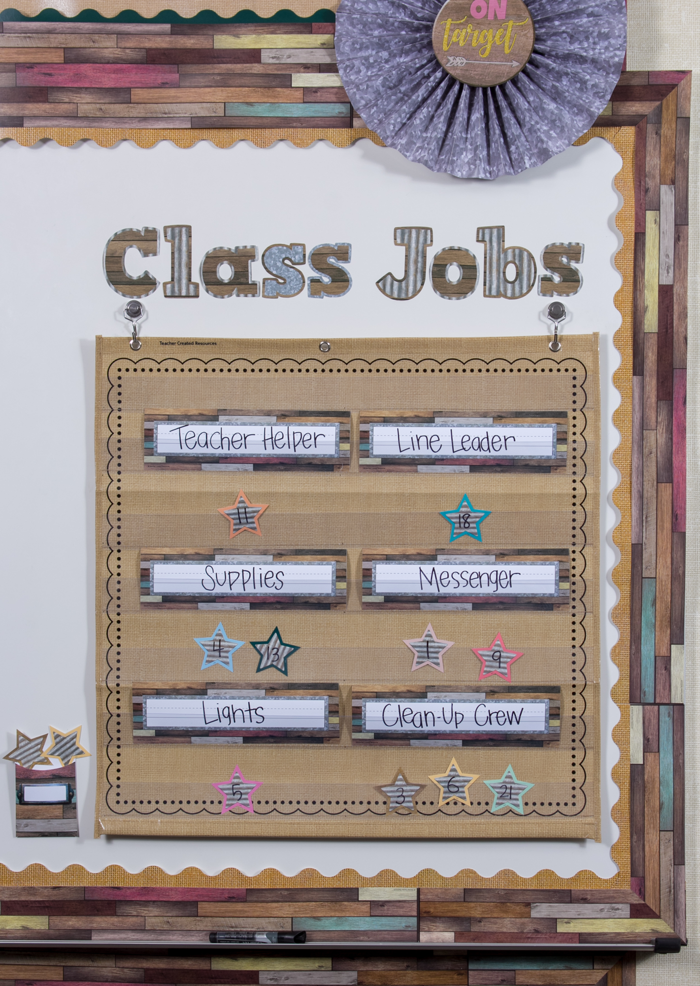 Burlap 7 Pocket Chart (28" x 28")