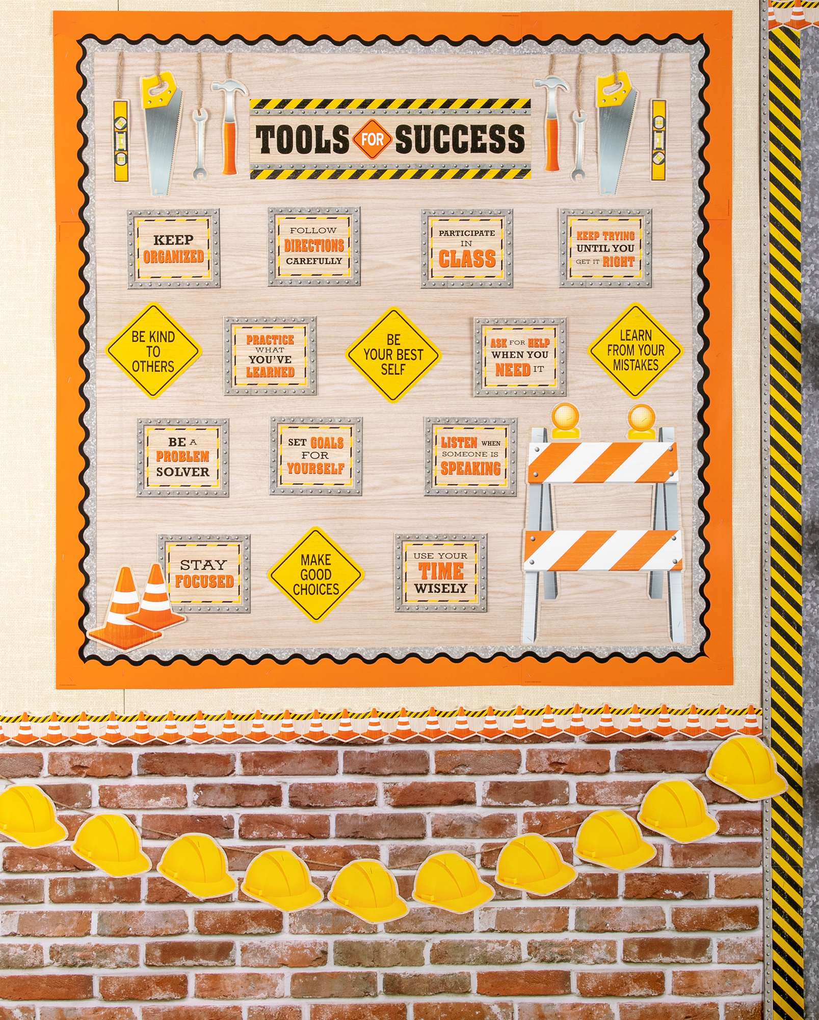 Orange Scalloped Border Trim