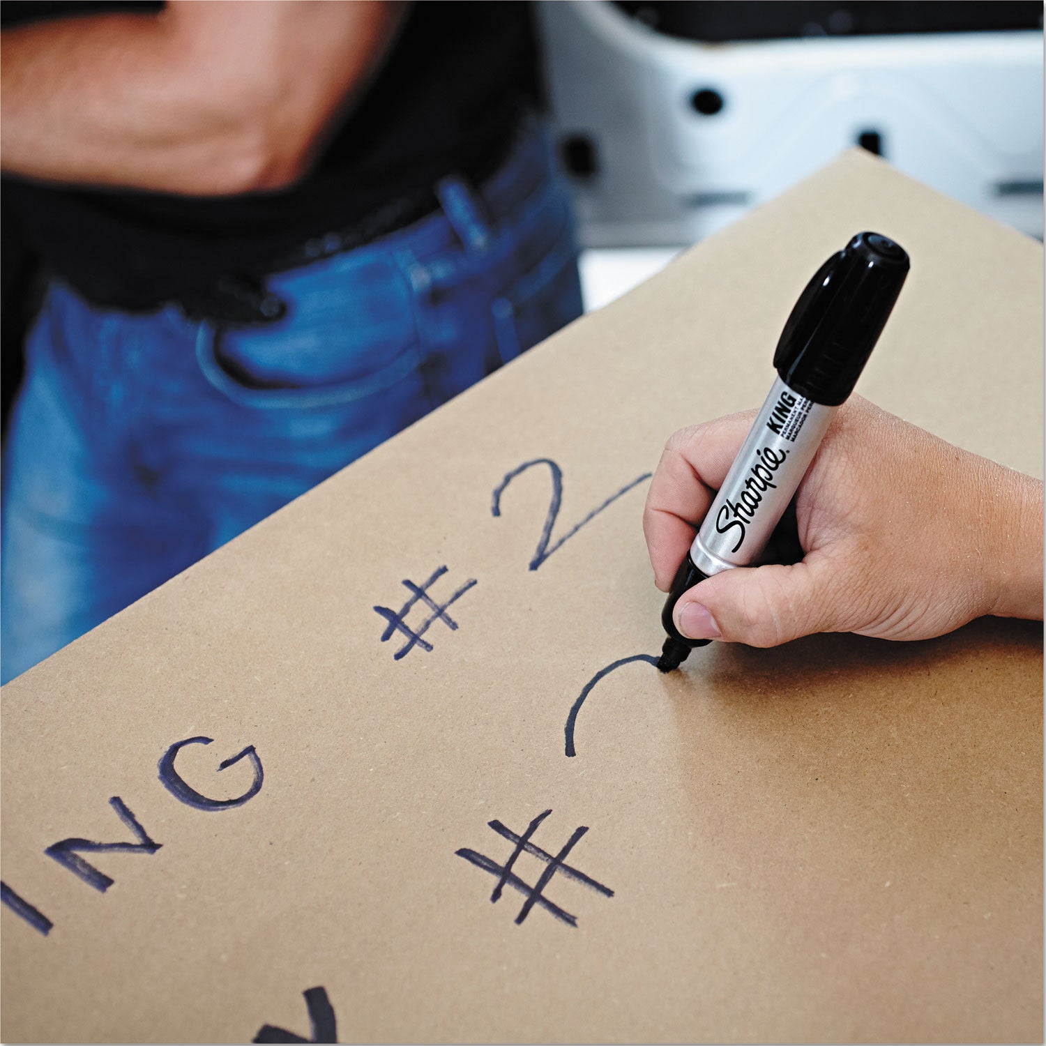 Sharpie King-Size Permanent Markers - Chisel Marker Point - Black Ink - Plastic Barrel - 4 / Pack