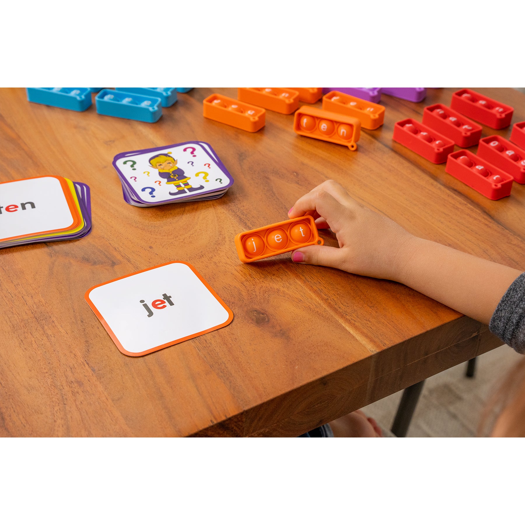 Sneaky Elves CVC Reading Game