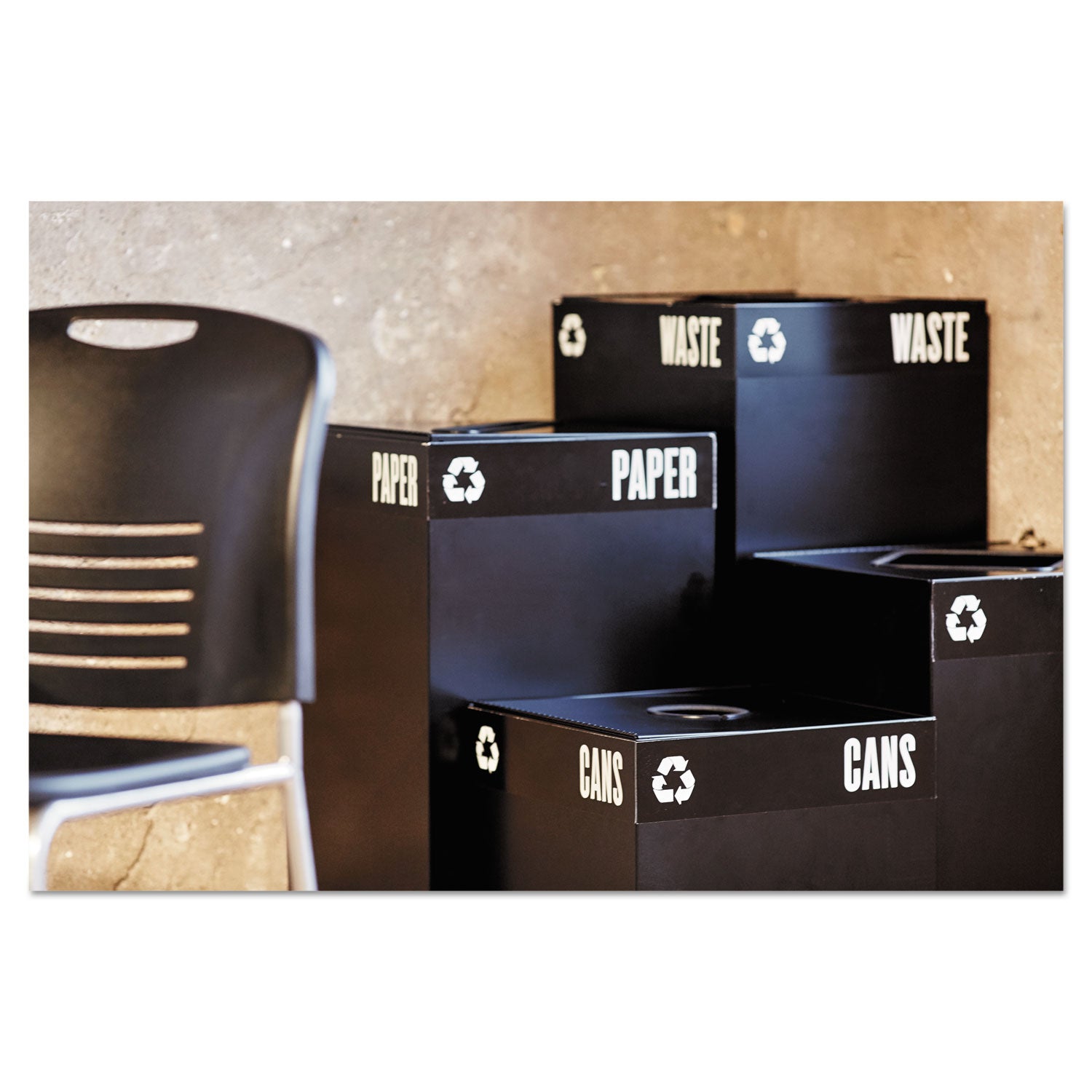 Base Receptacle S Pub 44H Bl