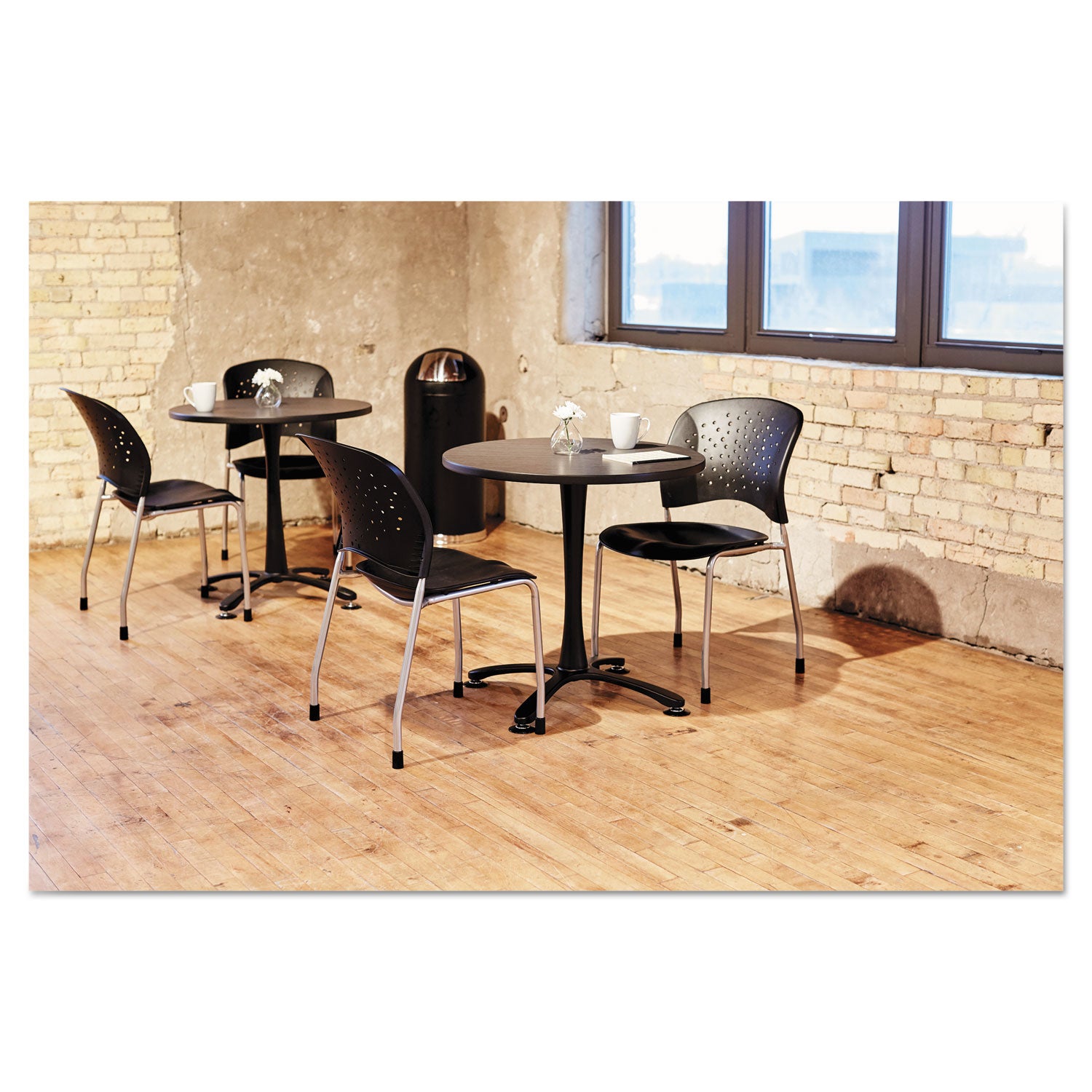 Receptacle S Dome Door Blk