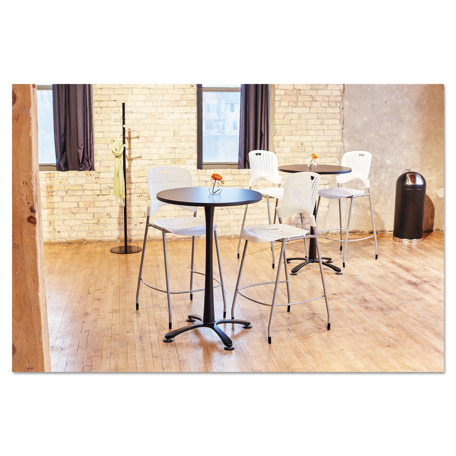 Receptacle S Dome Door Blk