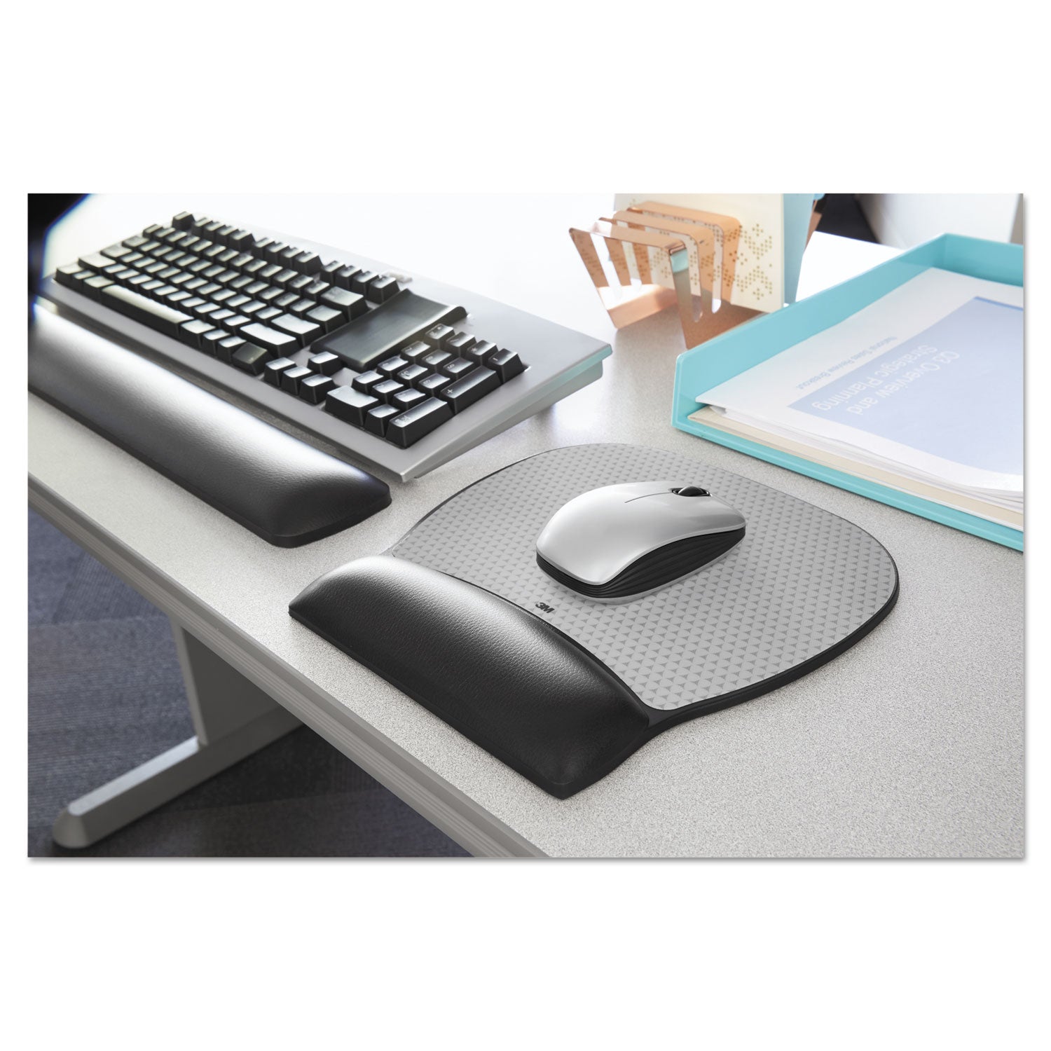3M Gel Mouse Pad - 0.75" Height x 8.75" Width x 9.75" Depth - Black - Gel - 1
