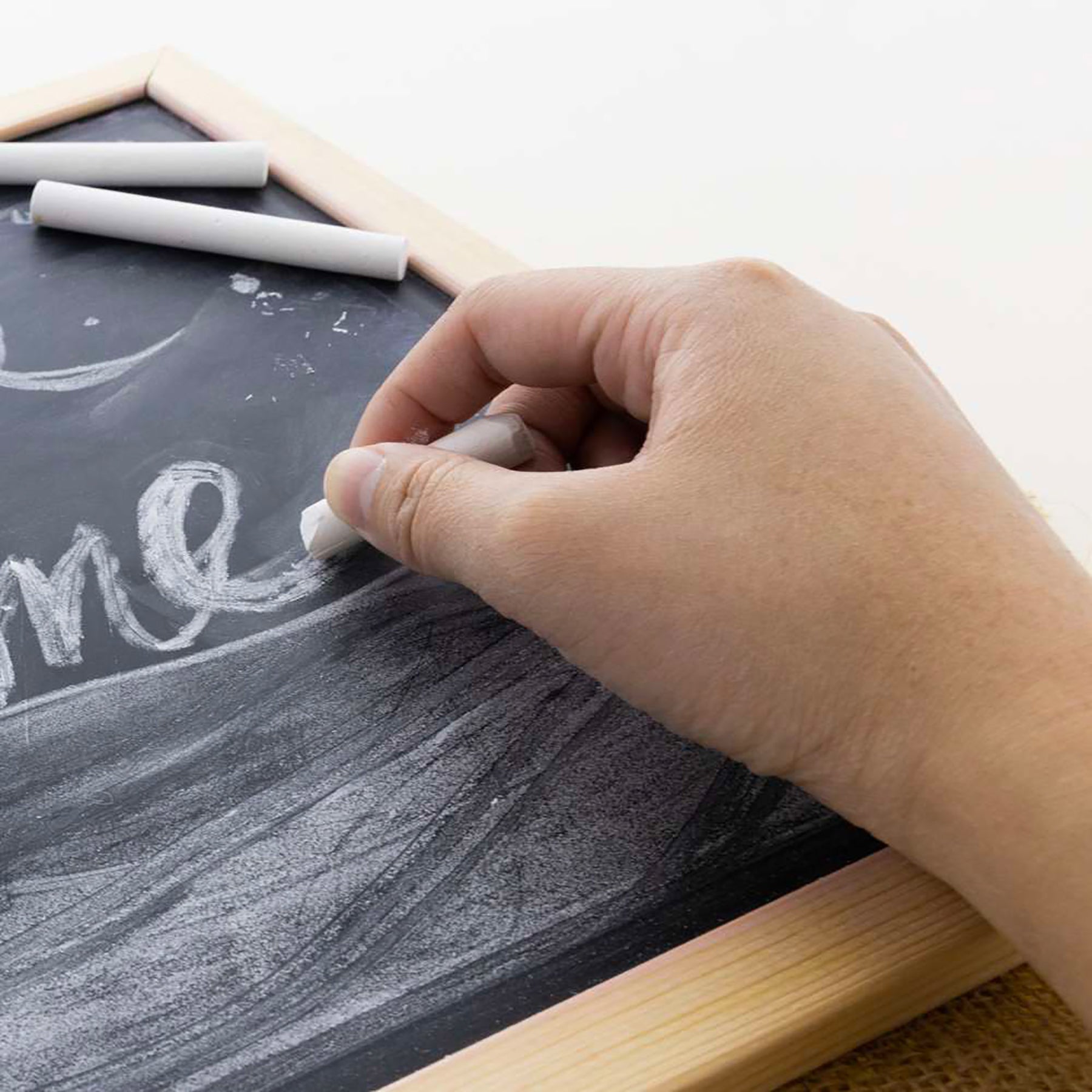 White Chalk, 20/Bucket