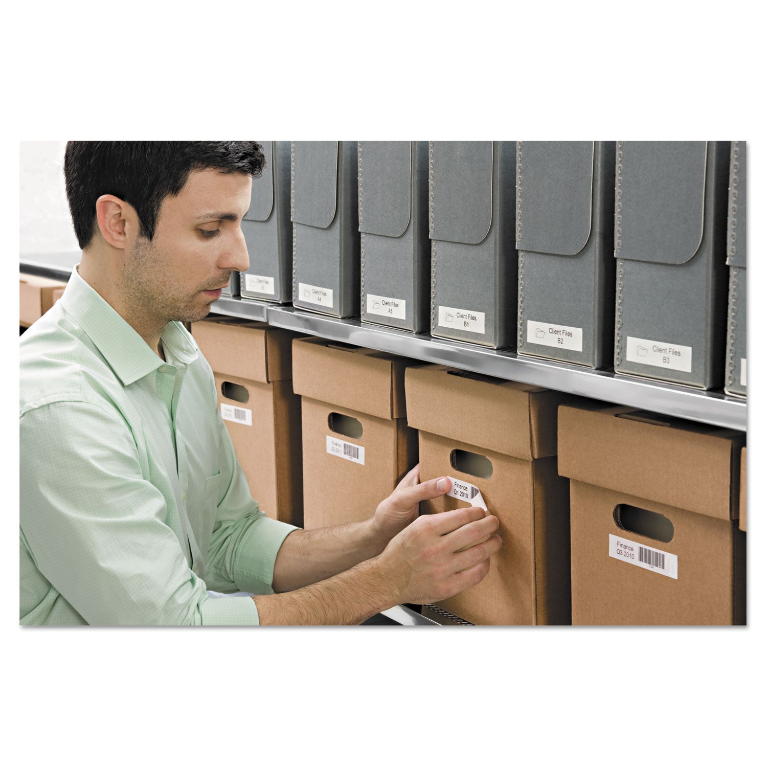 Label - 0.24" , 0.35" , 0.47" , 0.75" - LCD Screen - Battery - 1 Batteries Supported - Lithium Ion (Li-Ion) - Battery Included - Silver - Auto Power Off, QWERTY, Underline, Lightweight, Repeat Printing - for Office, Home, Industry