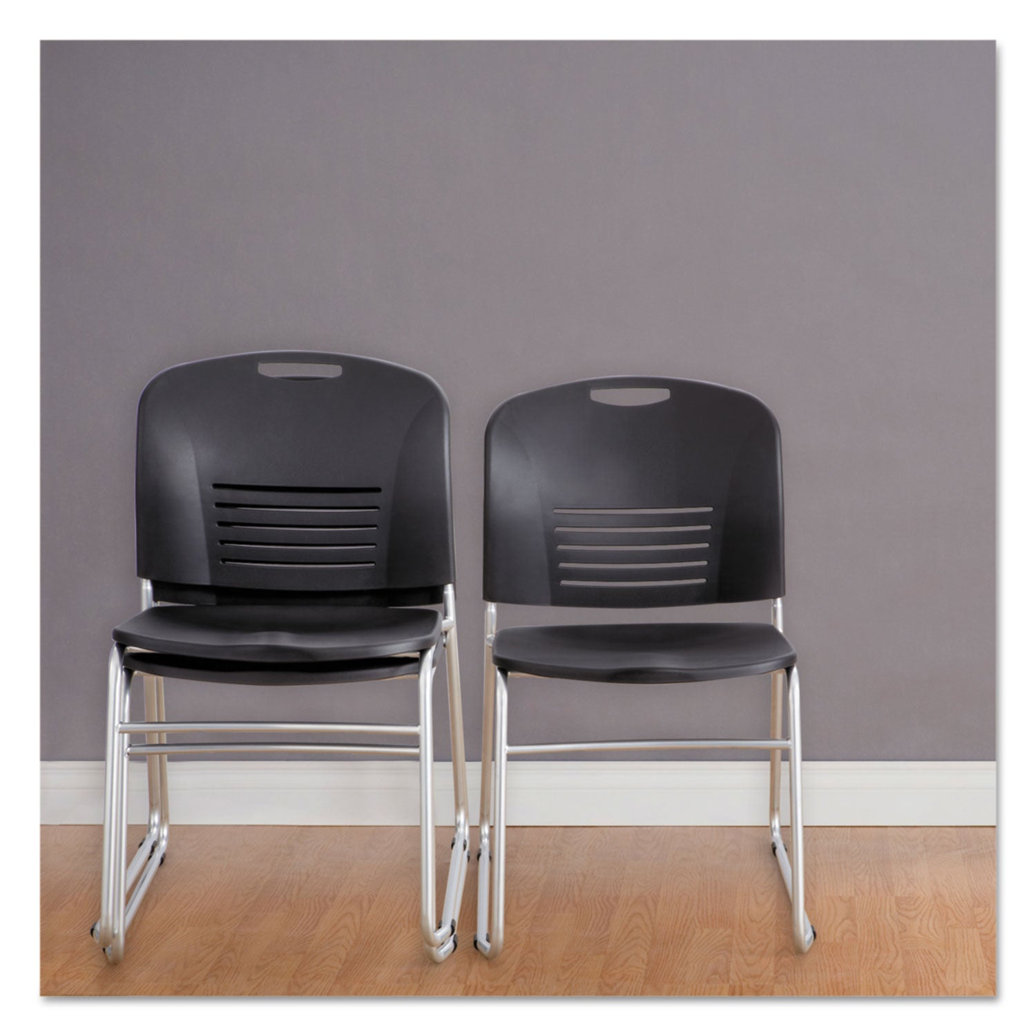 Vy Sled Bse Stack Chair Blk 2E