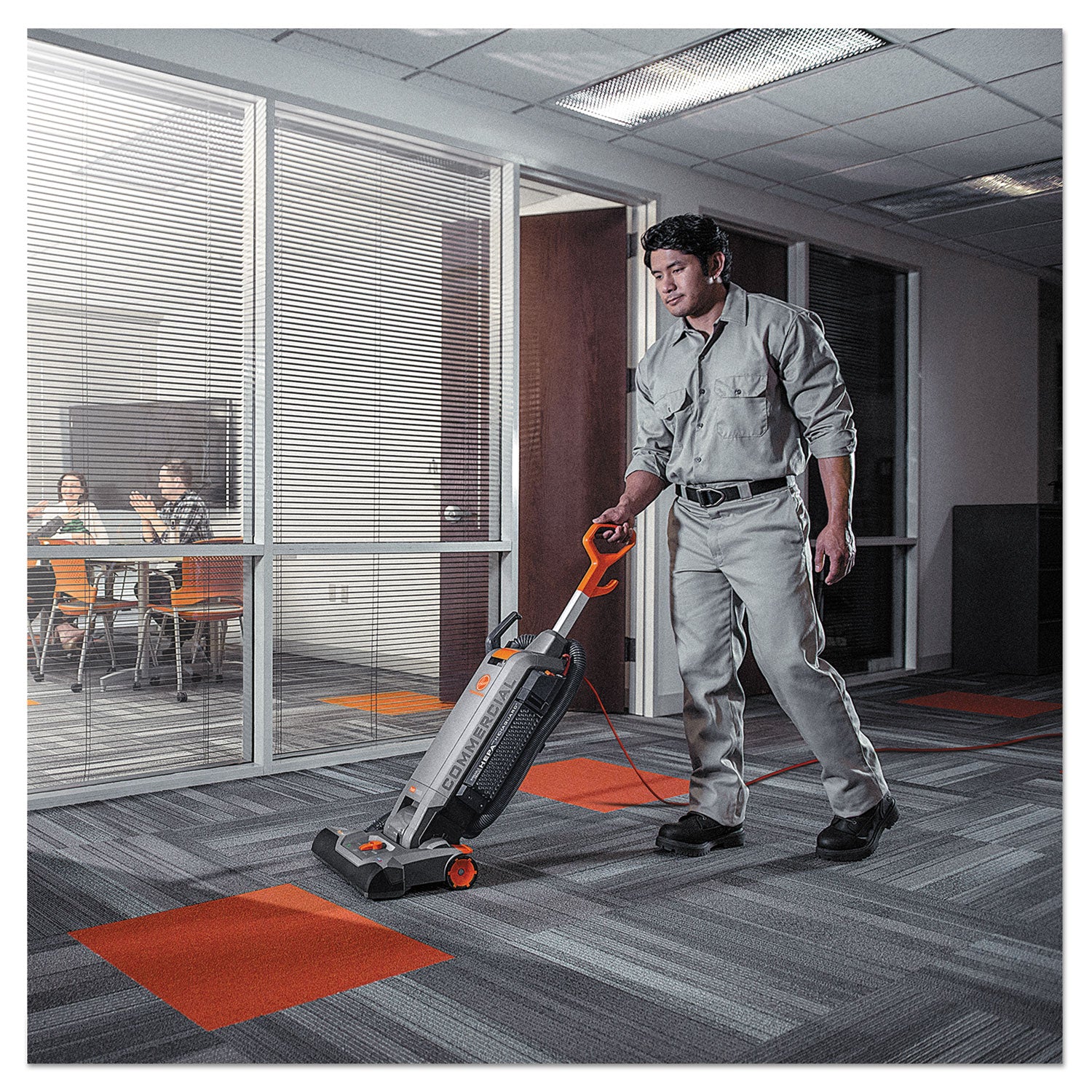 1200 W Motor - 1.13 gal - Bagged - Brushroll, Filter, Hose, Nozzle, Wand - 15" Cleaning Width - 40 ft Cable Length - 8 ft Hose Length - HEPA - 1137 gal/min - 12 V DC - 10 A - 69 dB Noise - Gray