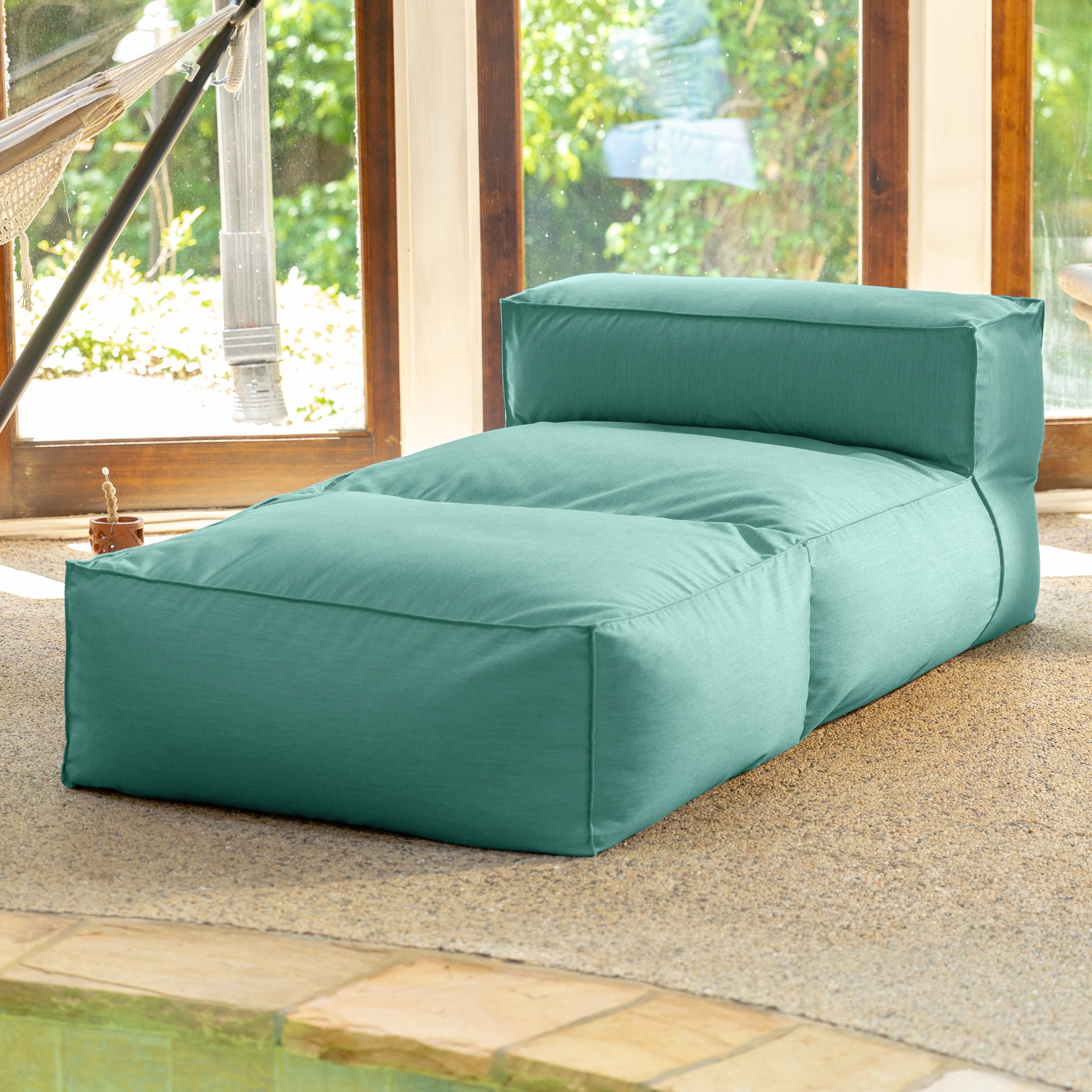 Baya Outdoor Chaise - Luxurious Chaise Sun Lounger for Poolside or Hospitality, Breeze