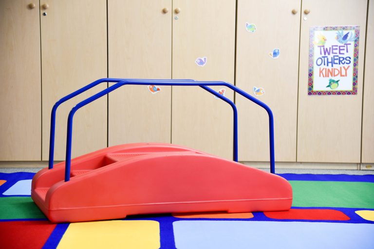 Red Rocker/Toddler Bridge without Bridge Rails