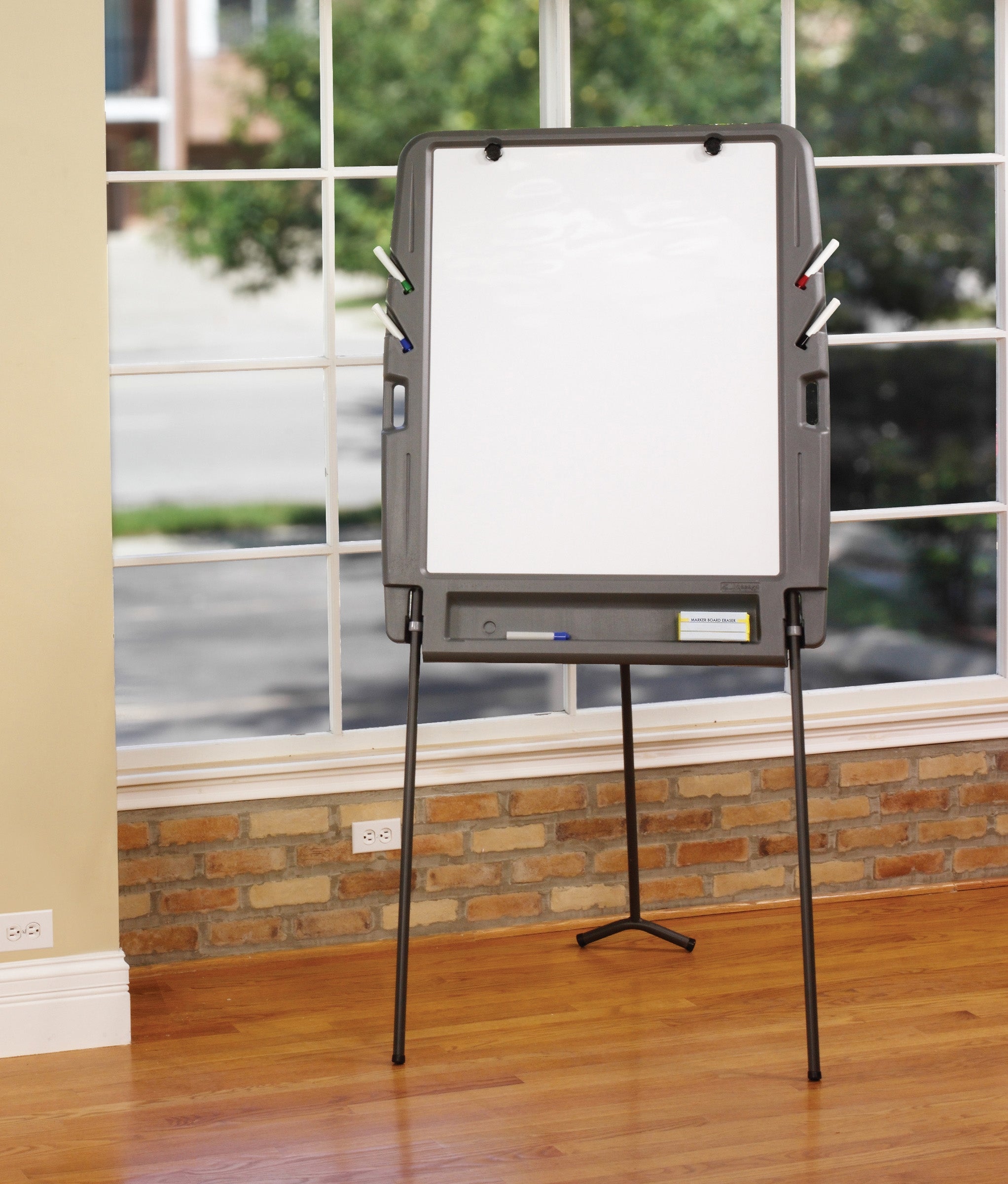 Ingenuity™ Portable Flipchart Easel, Dry Erase Surface, Charcoal
