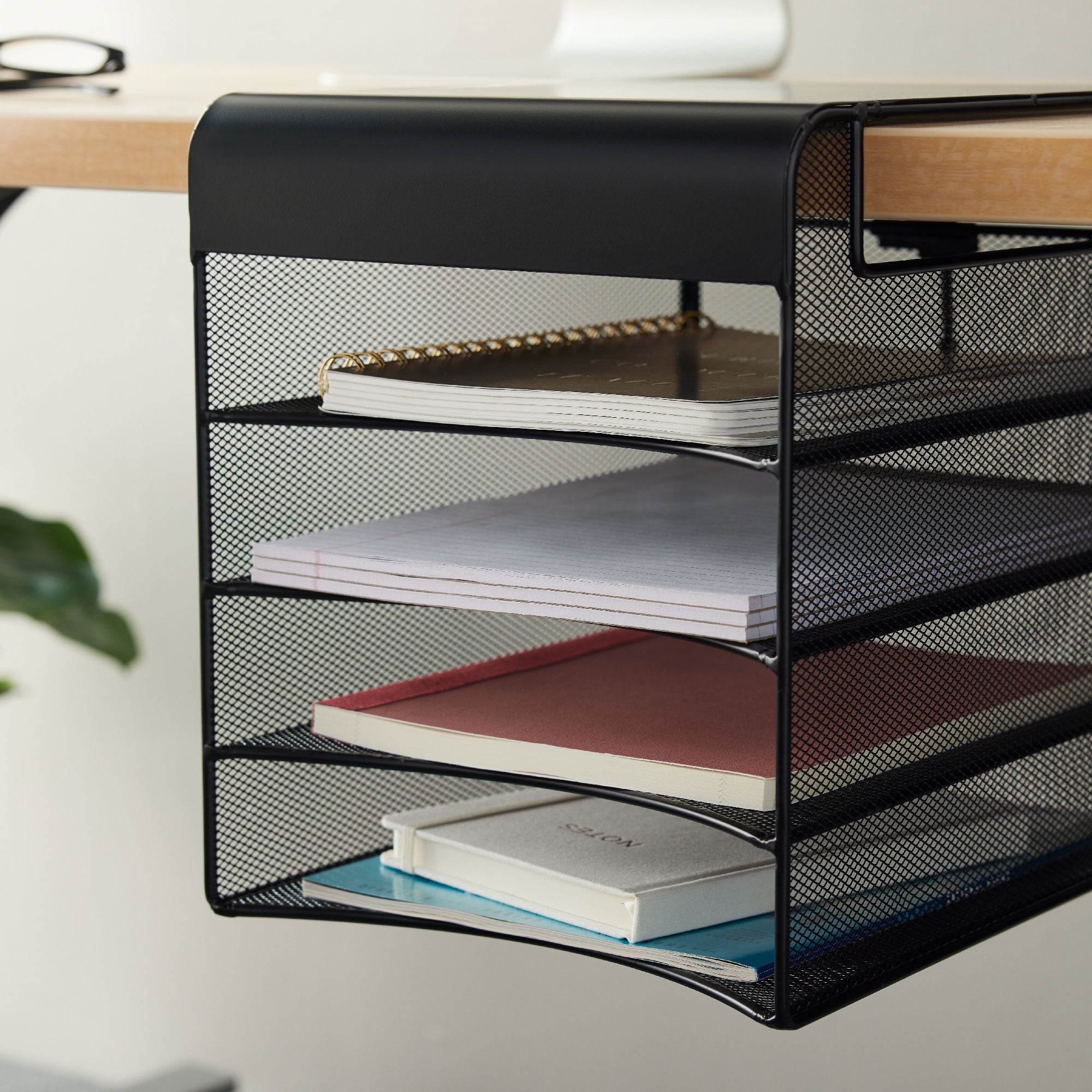 Solid Top Hang Dsk Horz Blk