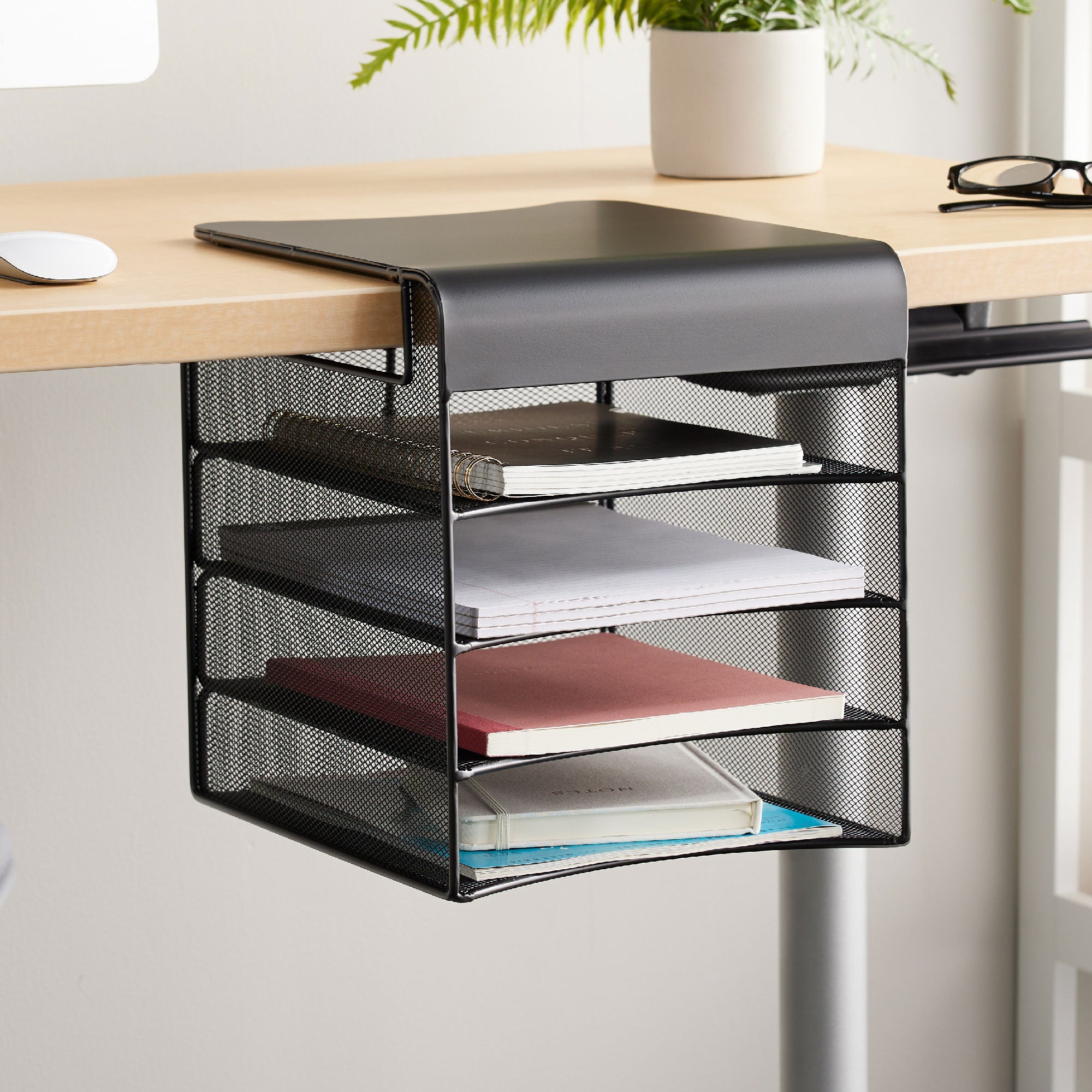 Solid Top Hang Dsk Horz Blk
