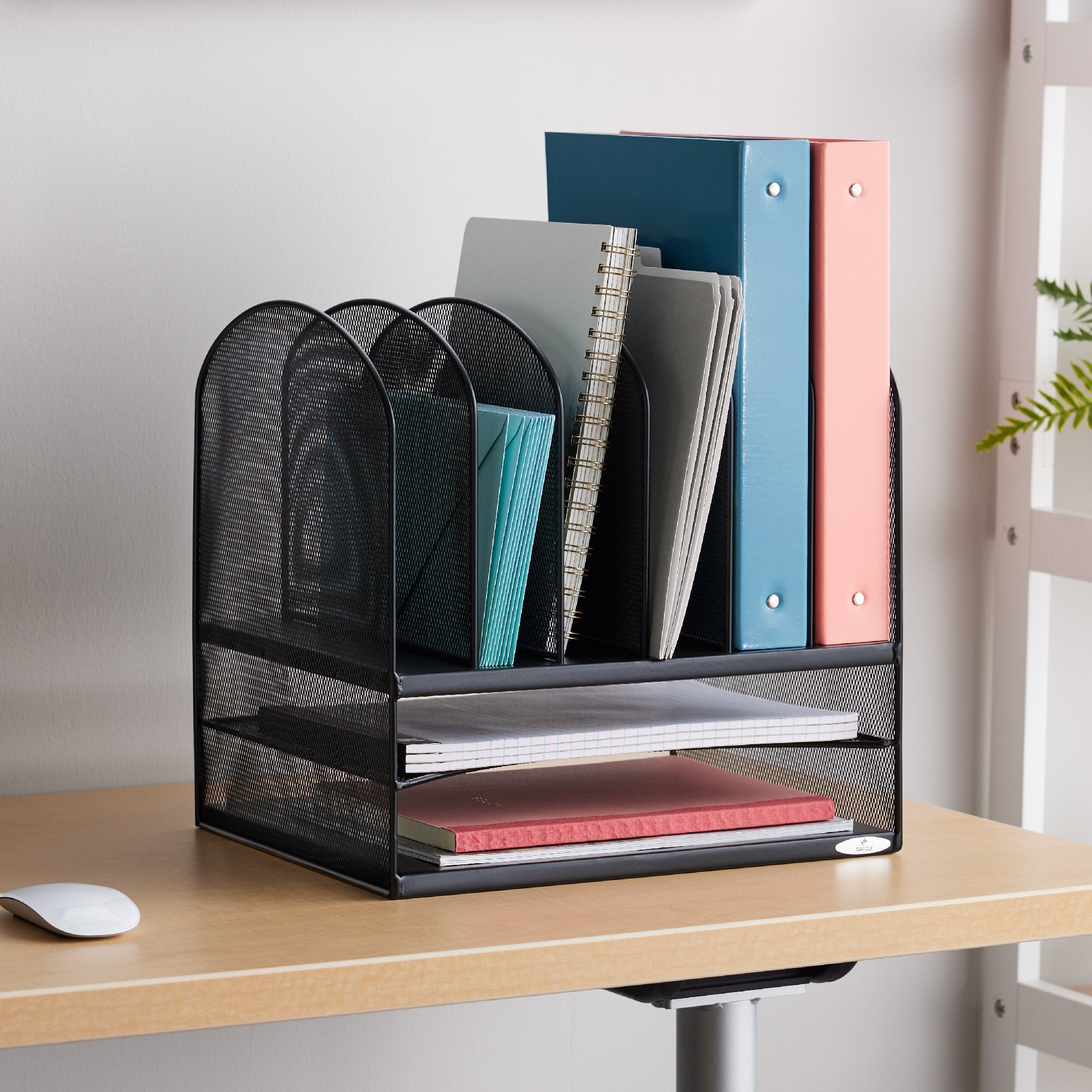 Onyx Desk 2 Horiz 6 Vertical