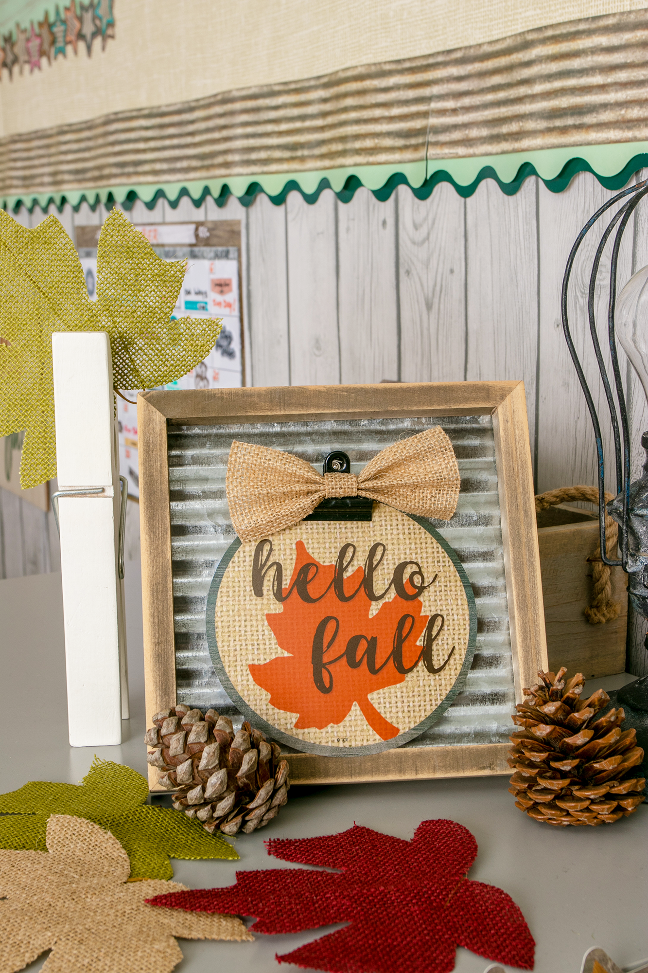 Hunter Green Scalloped Border Trim