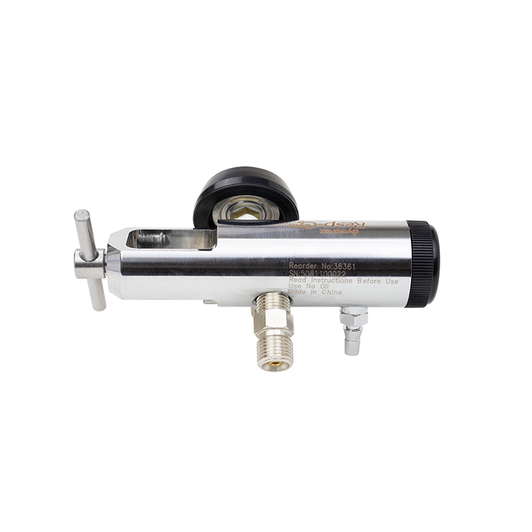 CGA 870 Oxygen Regulator - All Brass - 2-DISS Outlet - 0-25 - 5 per Case