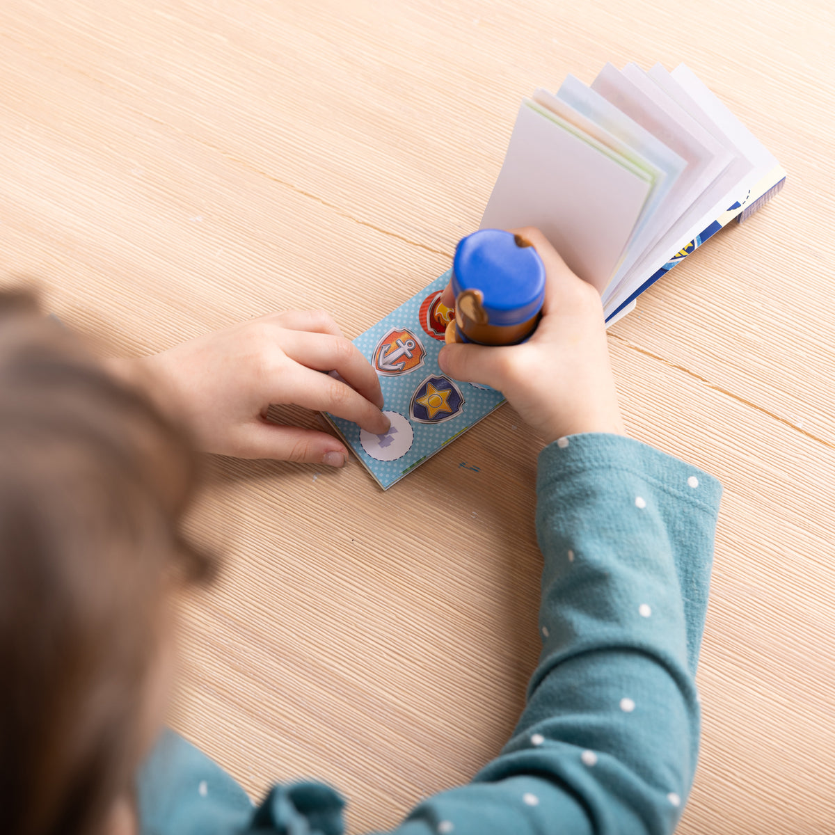 PAW PATROL STICKER WOW ACTIVITY PAD