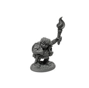 Dungeon Dwellers:  Gus Greenweevil, Halfling