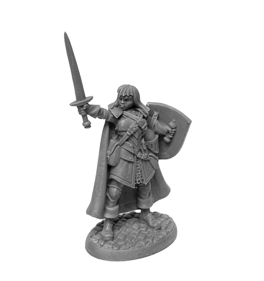 Dungeon Dwellers: Caerindra Thistlemoor, Sellsword
