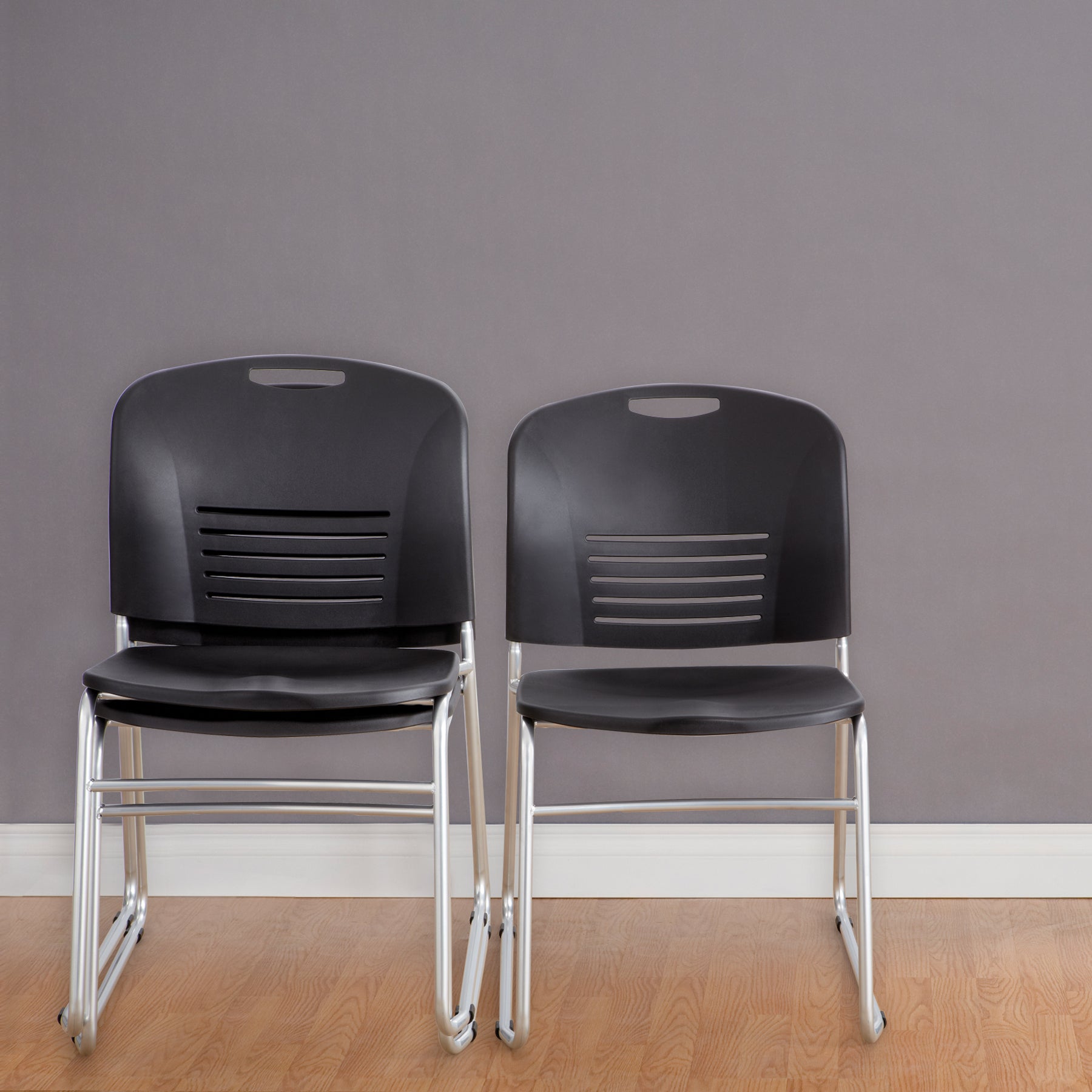 Vy Sled Bse Stack Chair Blk 2E
