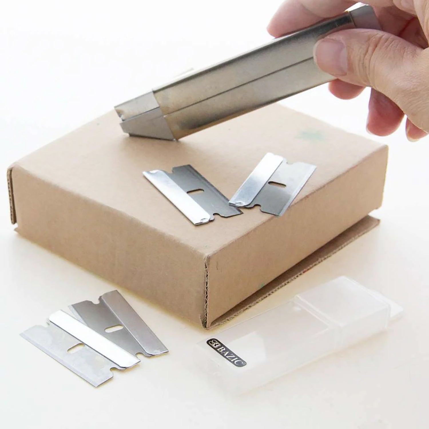 Carton Cutters with 4 Replacement Blades