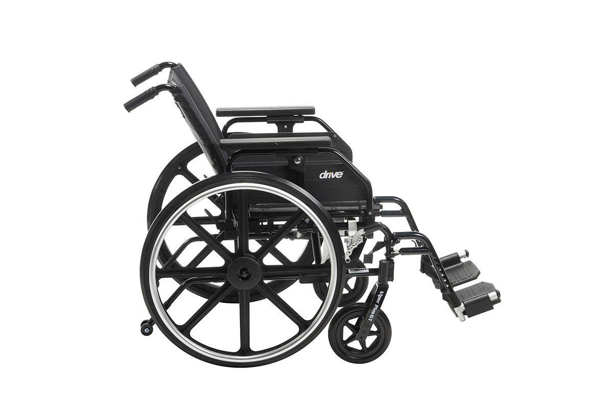 Drive, Viper Plus GT Wheelchair with Universal Armrests, Swing Away Footrests, 22"