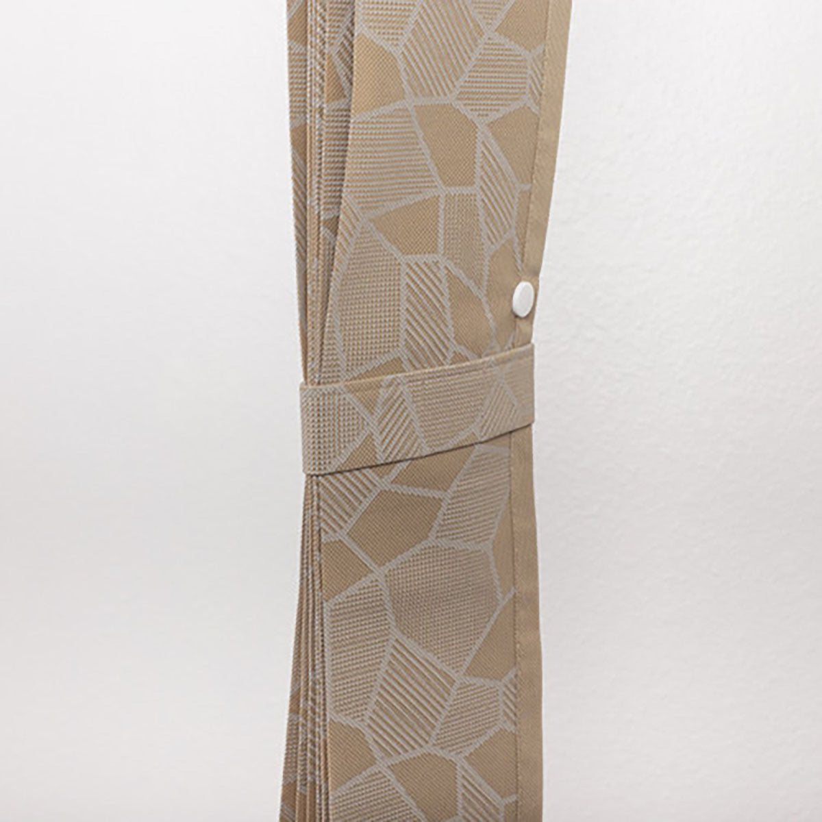 Disposable Privacy Curtains, Aventura Pattern, Case of 24