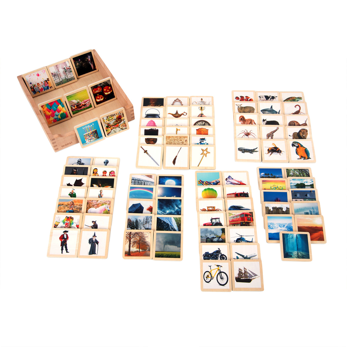 WOODEN STORY TILES