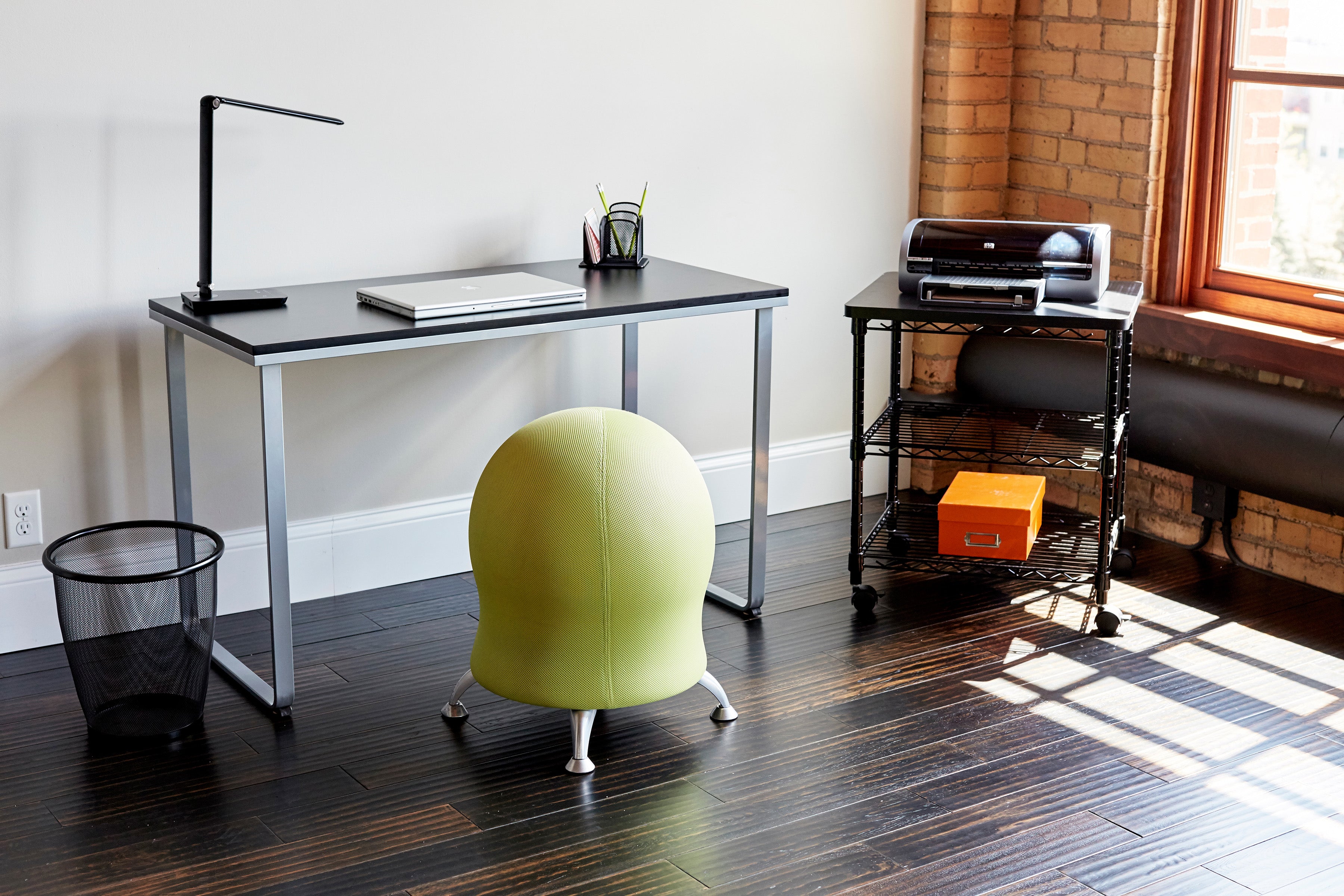 Wire Machine Stand Lg Bl