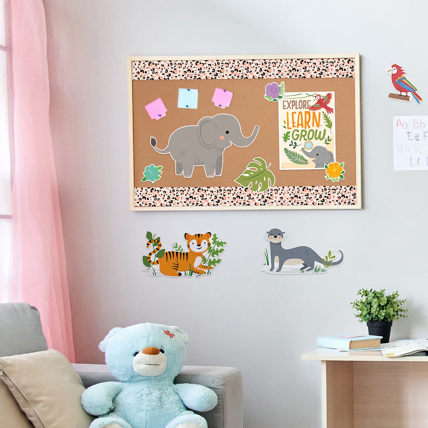 Jungle Friends Blush Leopard EZ Border, 48 Feet