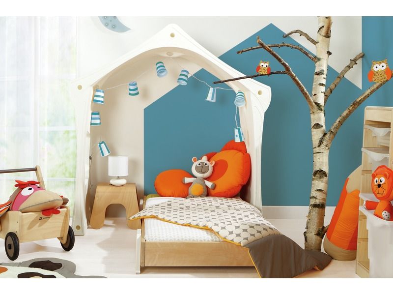 Interior Tio’La Cabin - White, 19.7"L x 48.4"W x 50"H