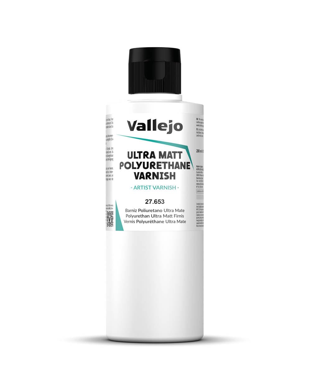 Vallejo - Polyurethane Varnish | Ultra Matt Finish 200 ml. (6.76 fl.oz.) | Extraordinary Hardness & Permanence | Create a Perfect Clear Coat | Scratch Resistant for Outdoor and Indoor Surfaces