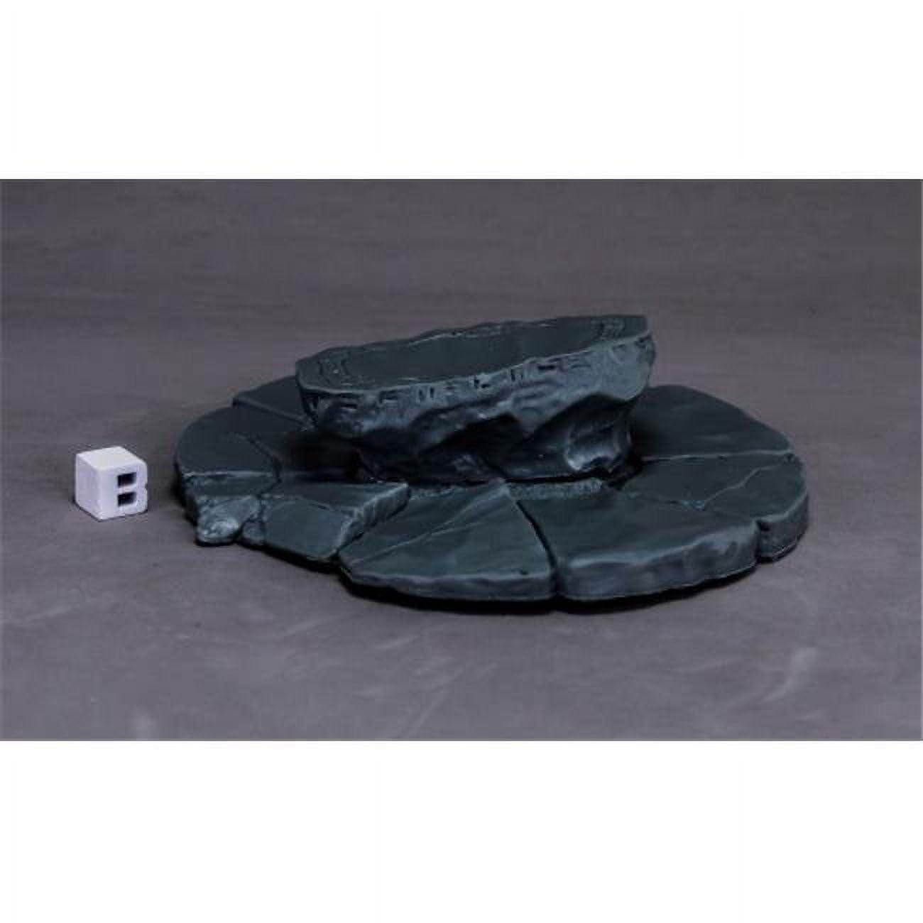Reaper Miniatures Sacrificial Altar #77630 Bones Unpainted Plastic Figure Mini