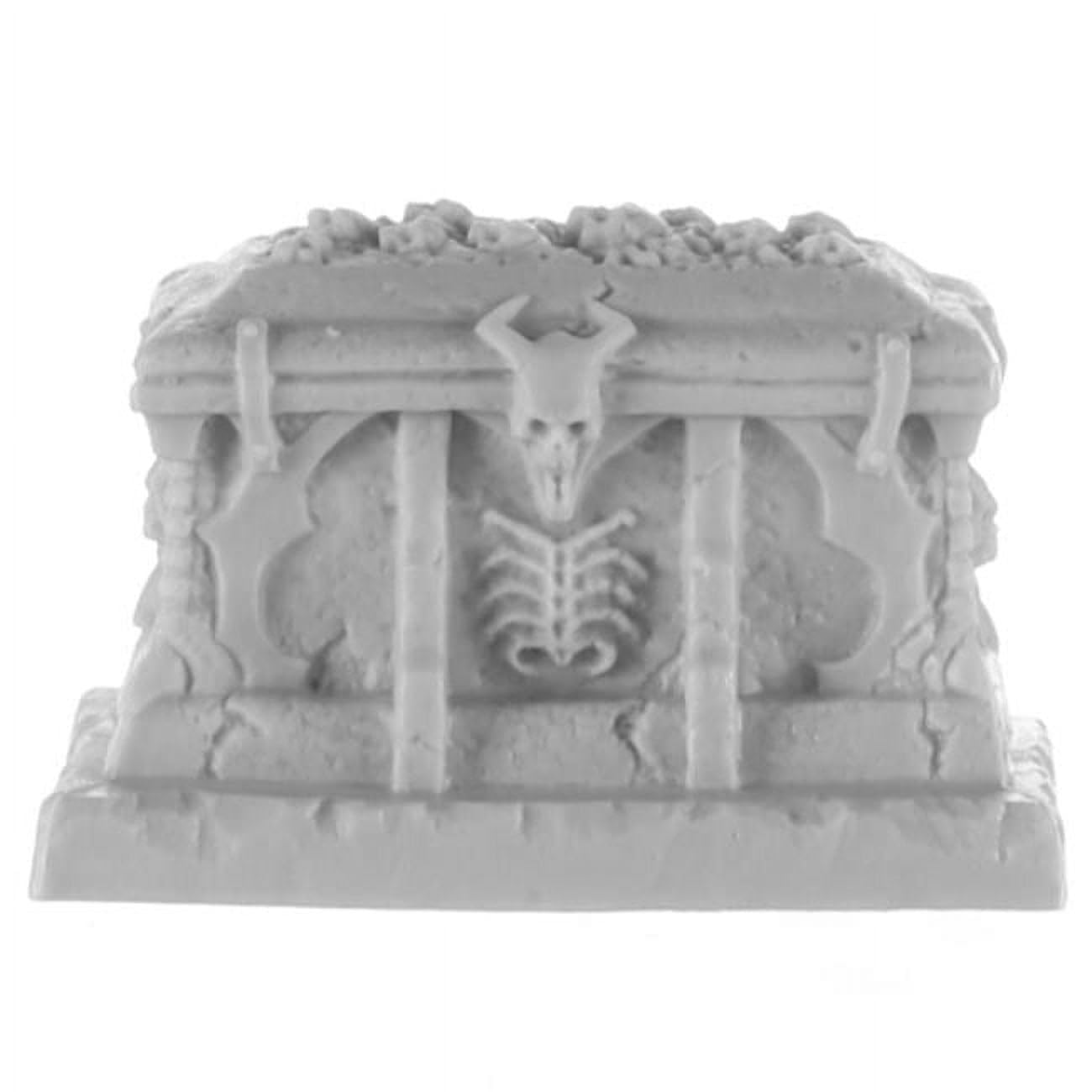 Reaper 77722: Sealed Sarcophagus Bones Classic Plastic Miniature