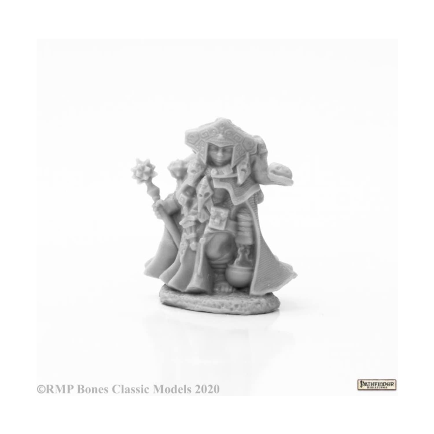 Reaper Miniatures Bones: PF: Shardra, Iconic Shaman