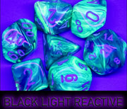 7-set Mega Hedrals: Festive Waterlily/white