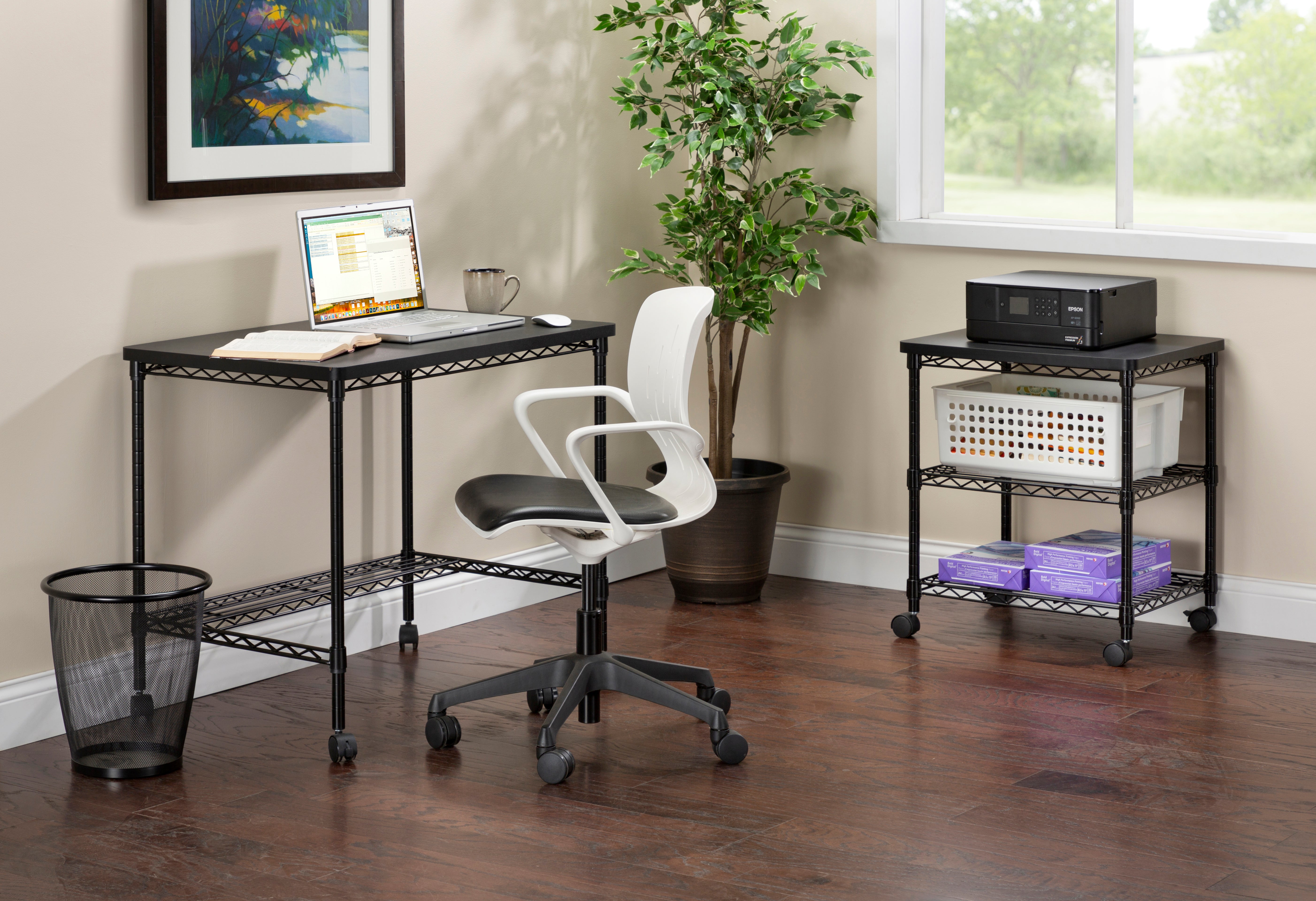 Wire Desk