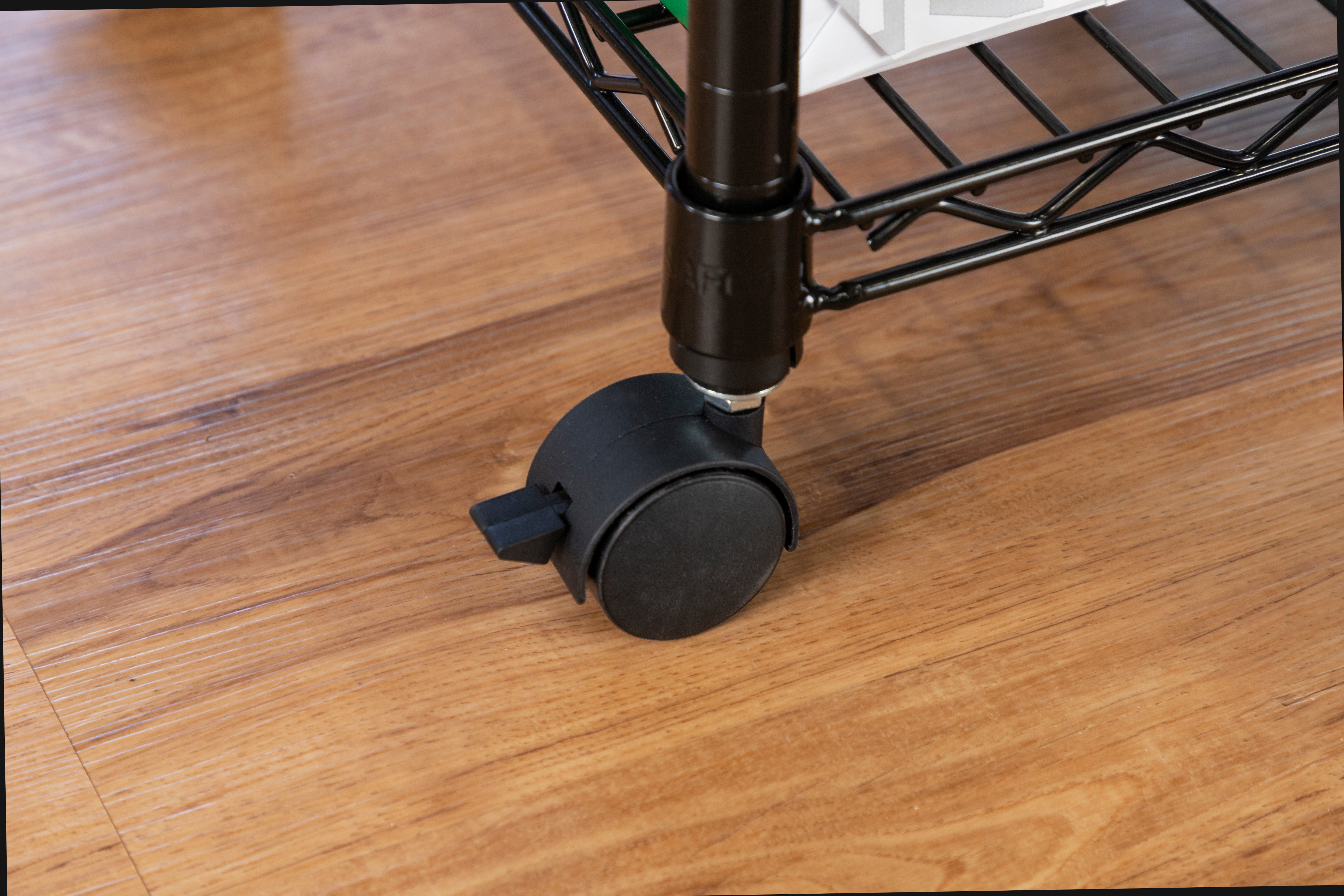 Stand Machine Under Desk Gry