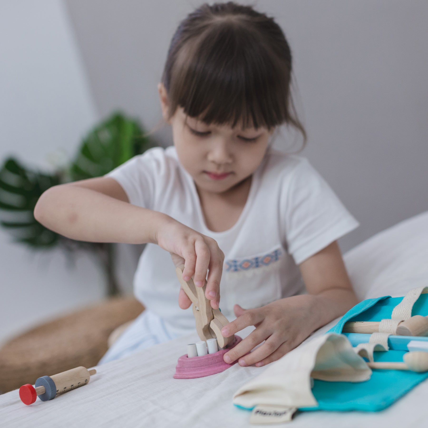 Pretend Play Dentist Toy Set