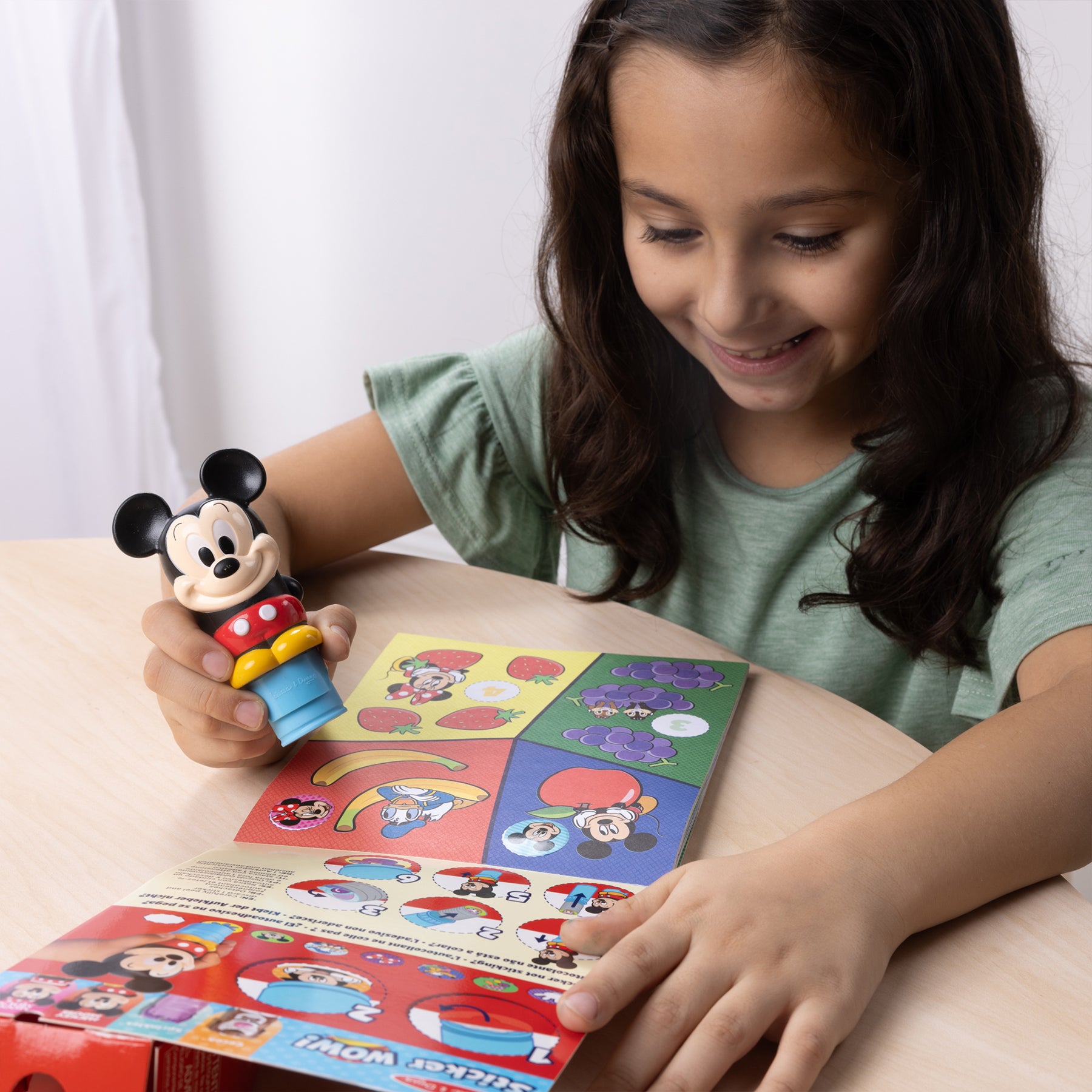 Sticker WOW! Activity Pad & Sticker Stamper - Mickey