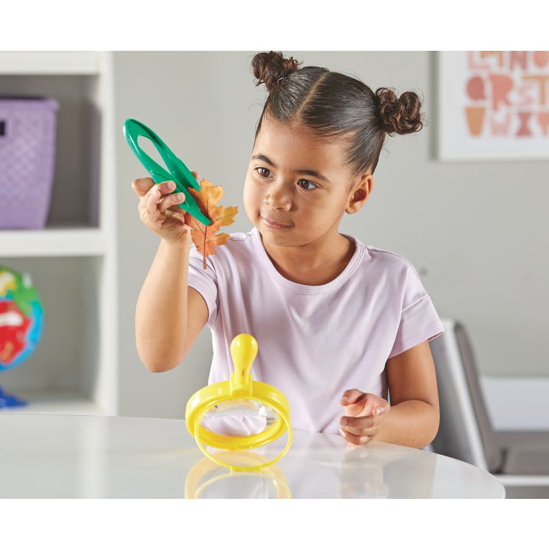 Primary Science®Magnifier & Tweezers