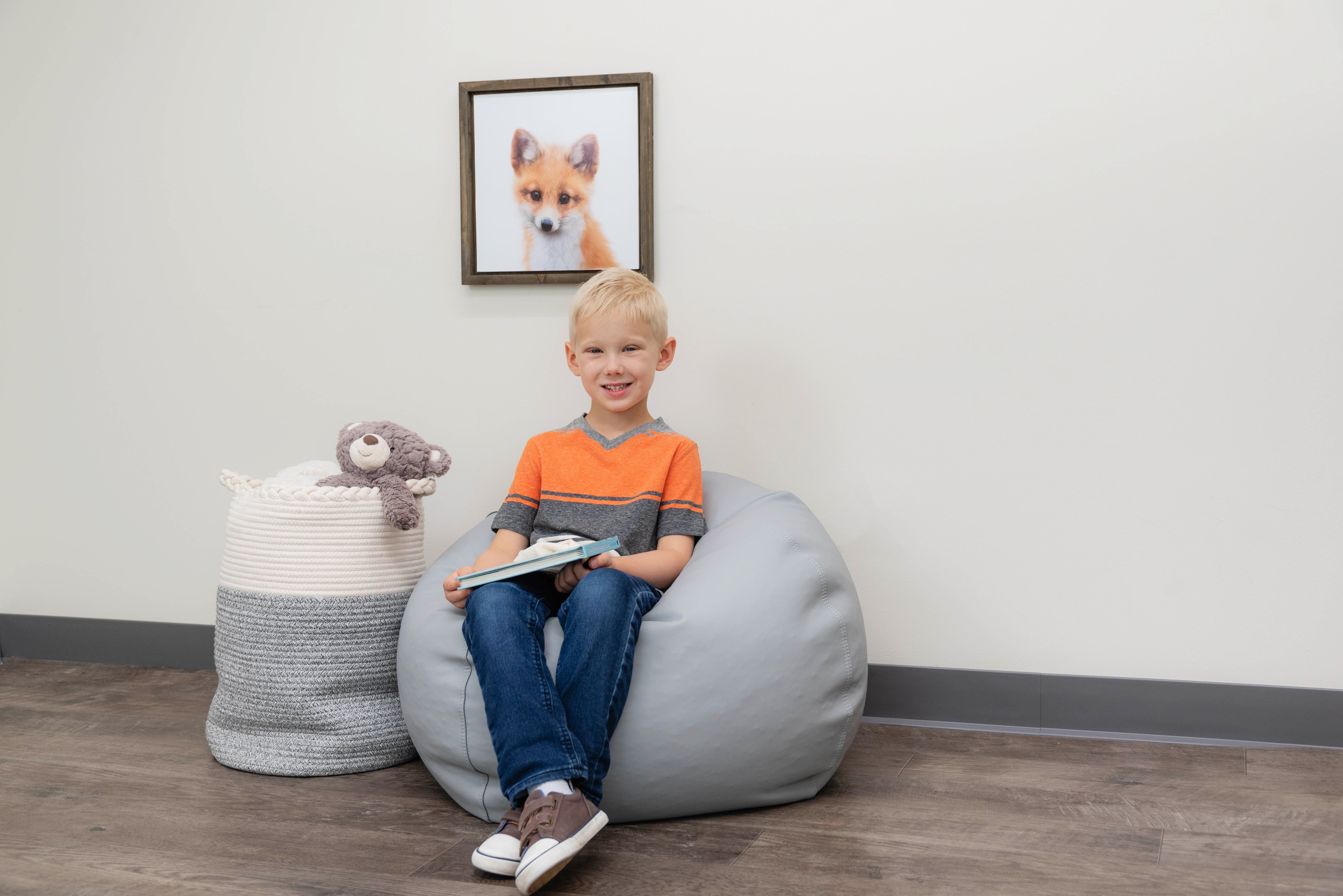 26" Round Bean Bag - Gray