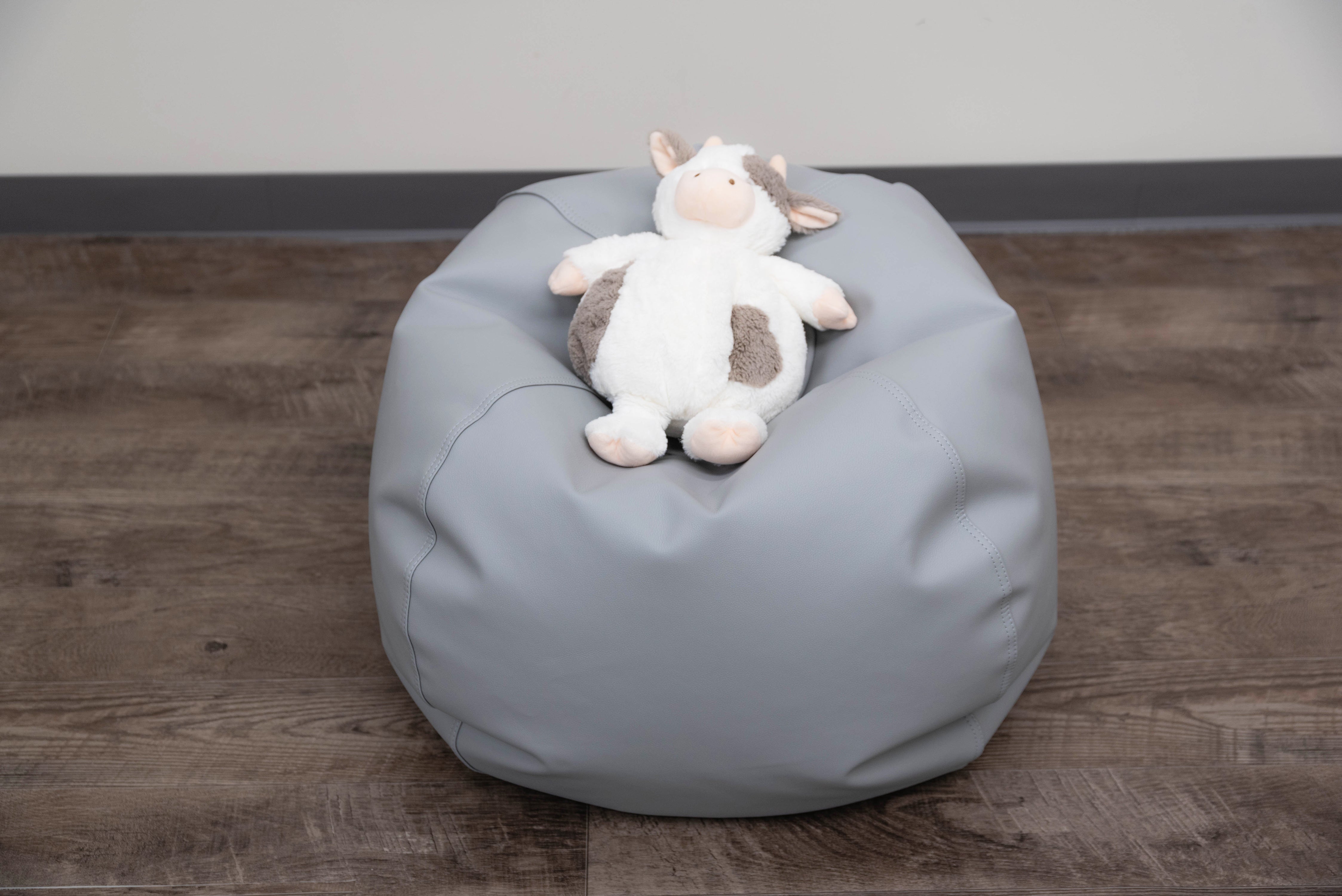 26" Round Bean Bag - Gray