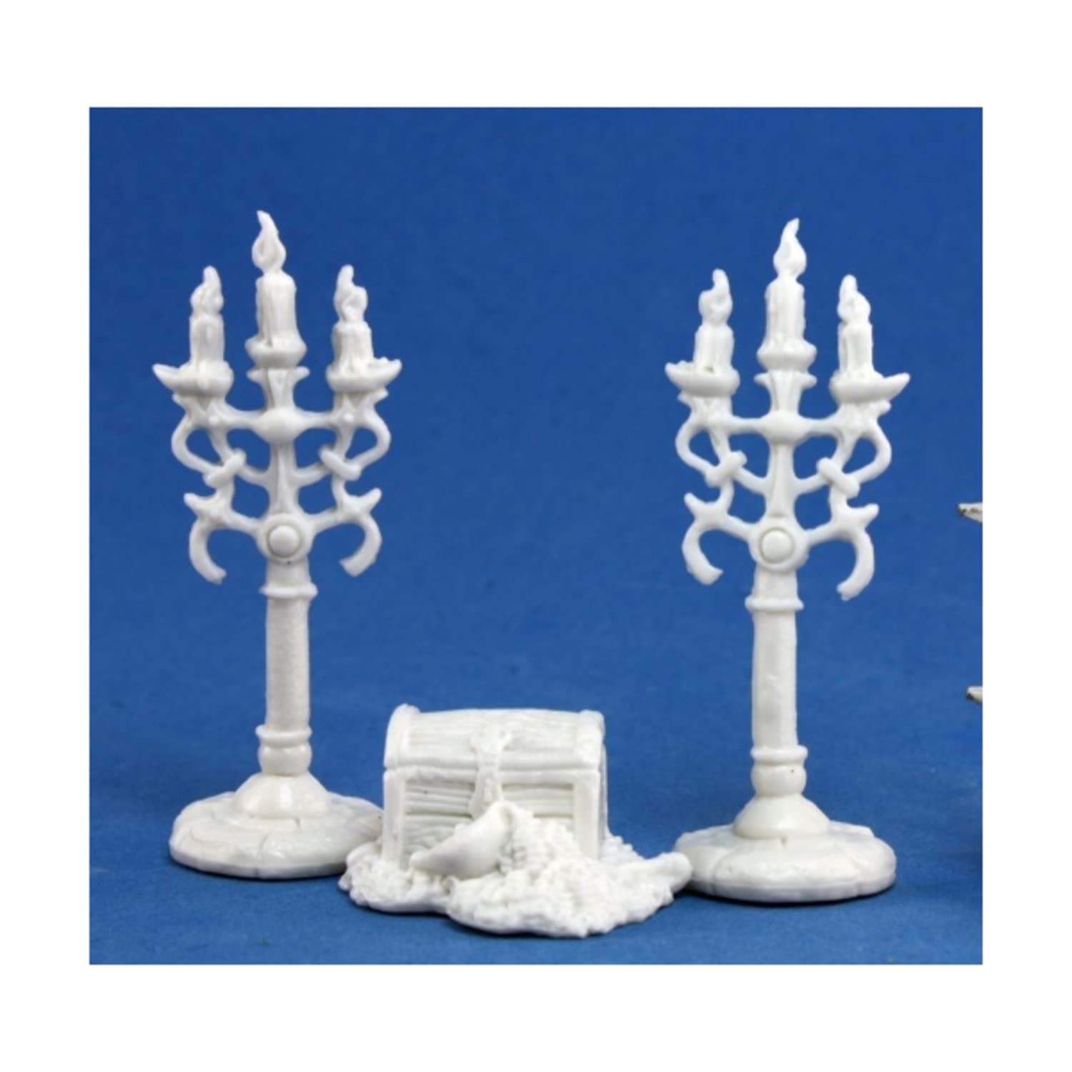 Reaper Treasure & Candleabra (1) Miniature