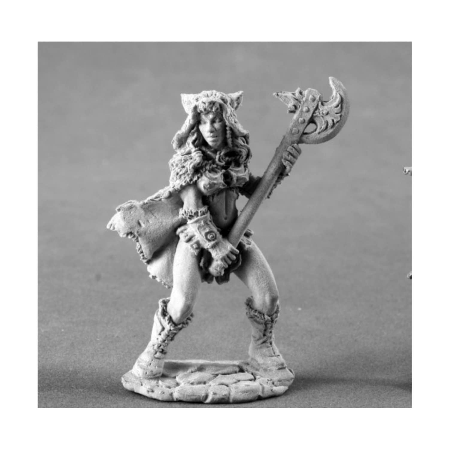 Dark Heaven Legends: Kyrie, Female Barbarian