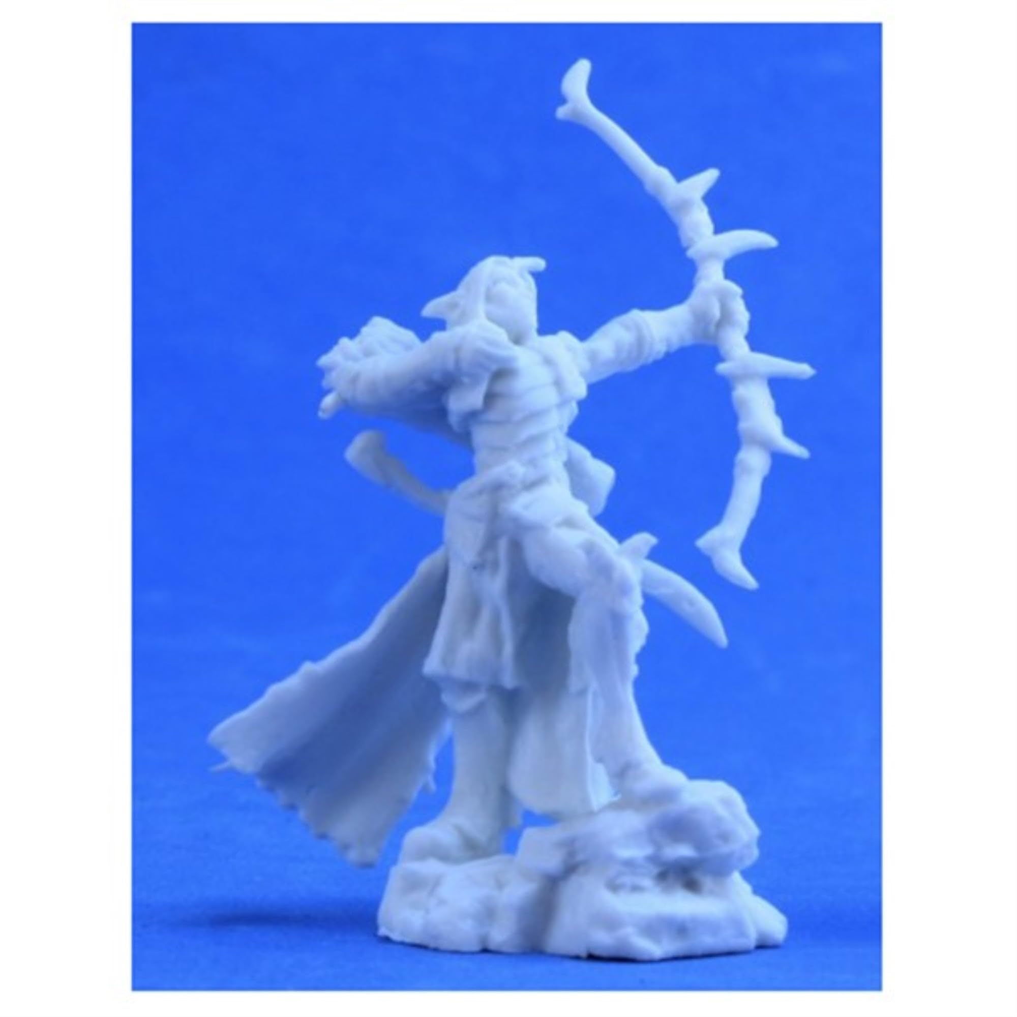 Reaper RM77384 Bones Arathanel, Elf Ranger, One Size