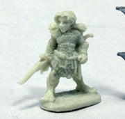 Reaper Bones Dingo (Halfling Rogue)