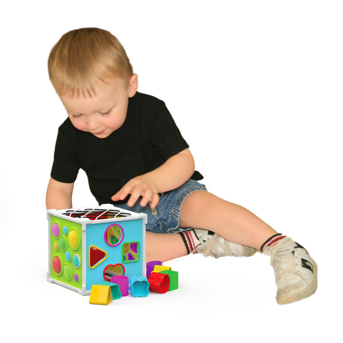 POP AND DISCOVER ACTIVITY CUBE