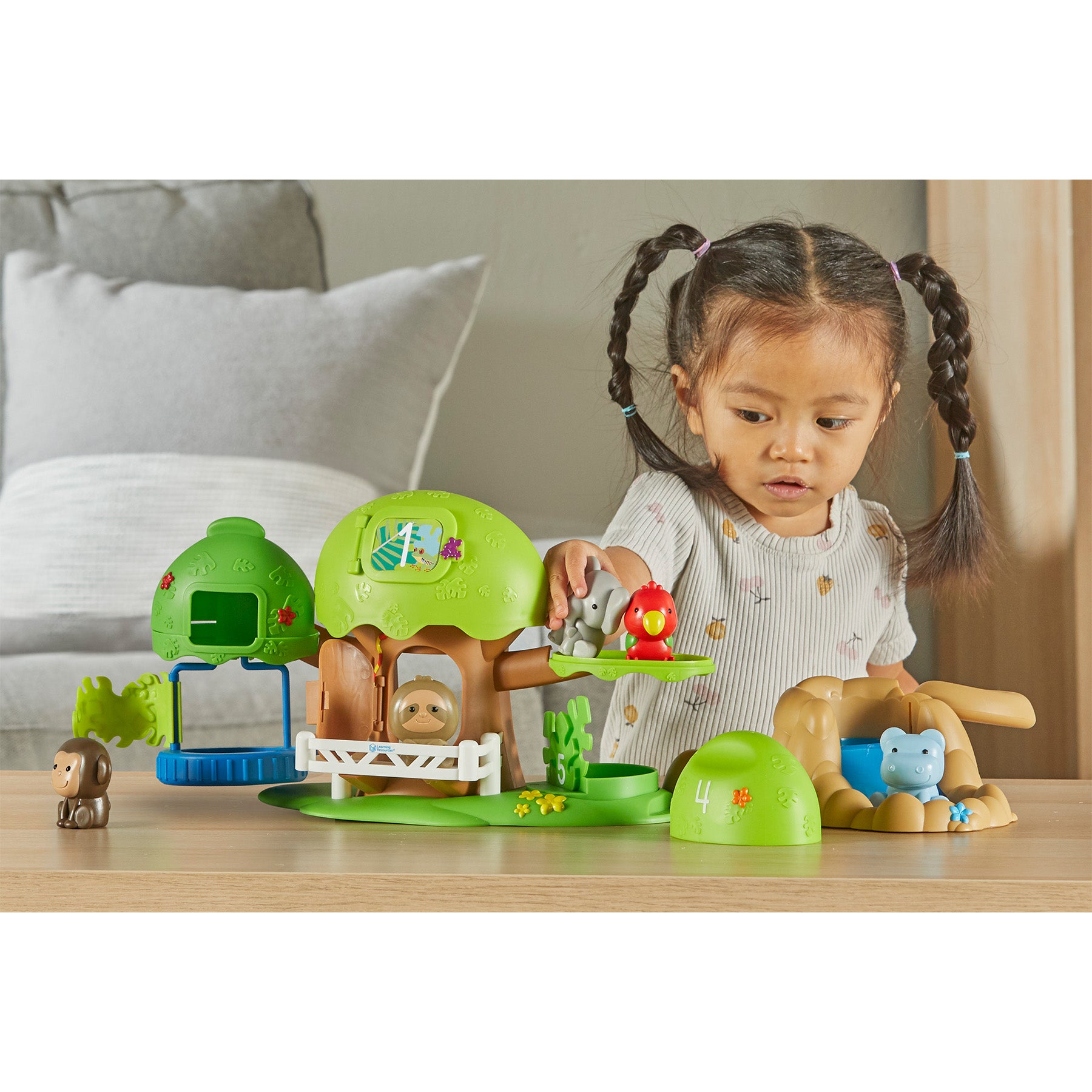 Peeksville™ Jungle Safari Playset